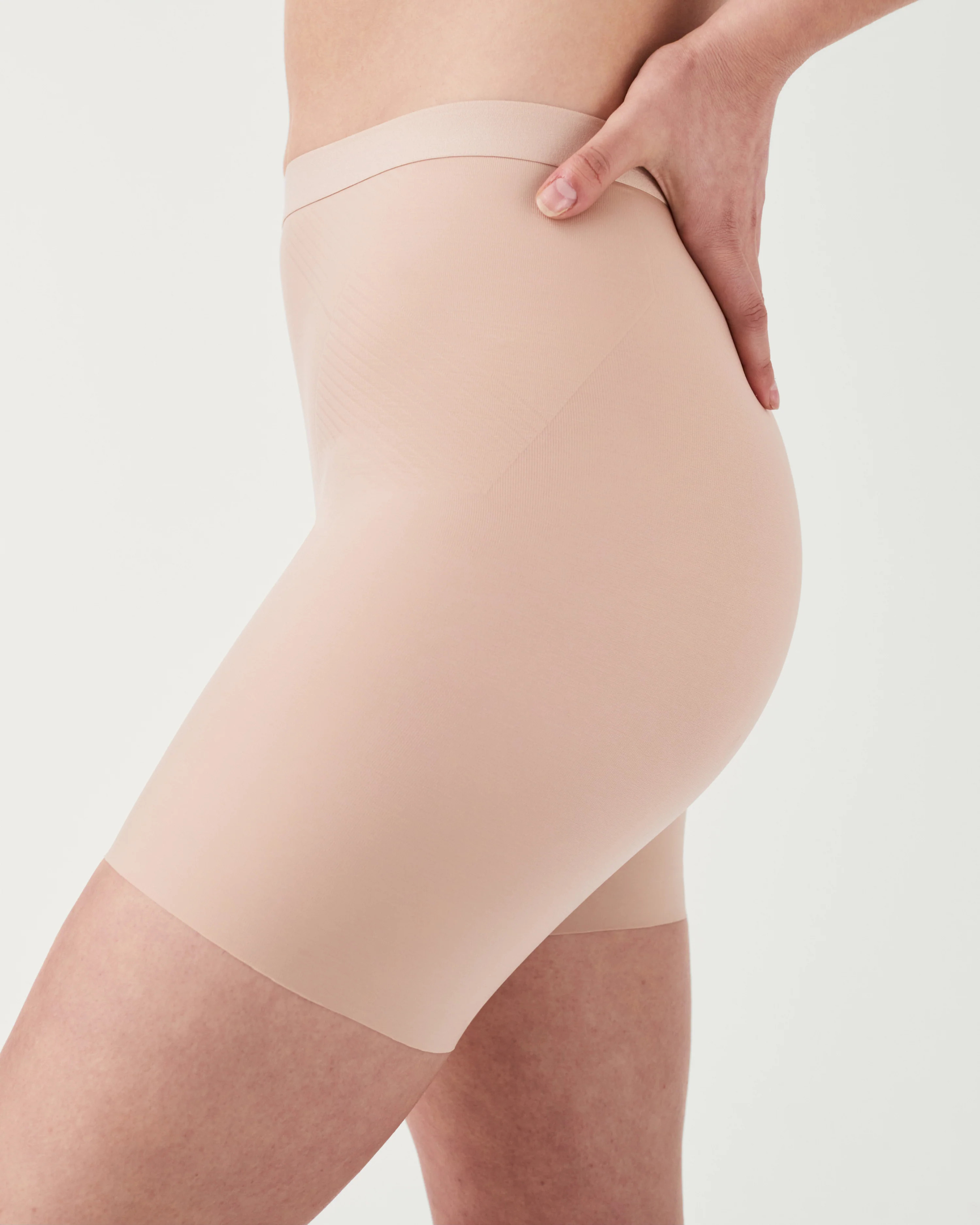 SPANXshape™ InvisibleGirlshort | Spanx