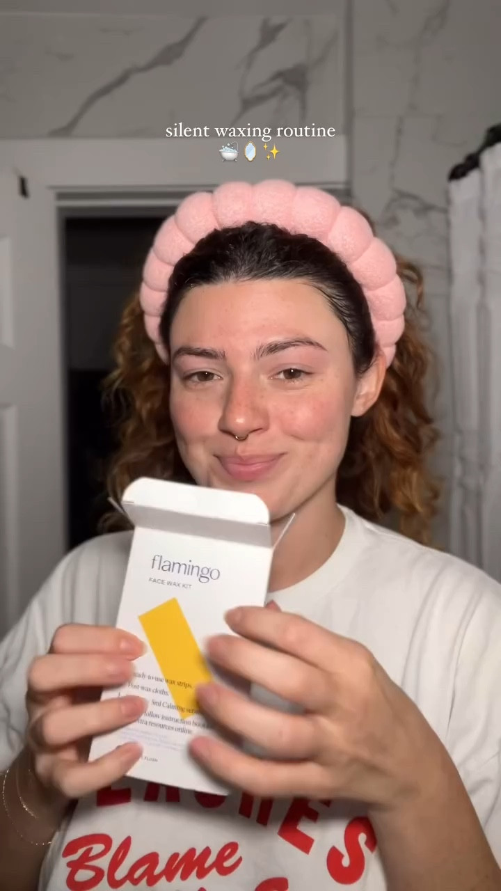 monthly ‘stache upkeep + evening routine 🤍

#bedtimeroutine #skincare #waxing #athomewaxing bedtime routine, evening skincare, PM skincare routine, waxing at home, at home waxing, facial hair, asmr skincare