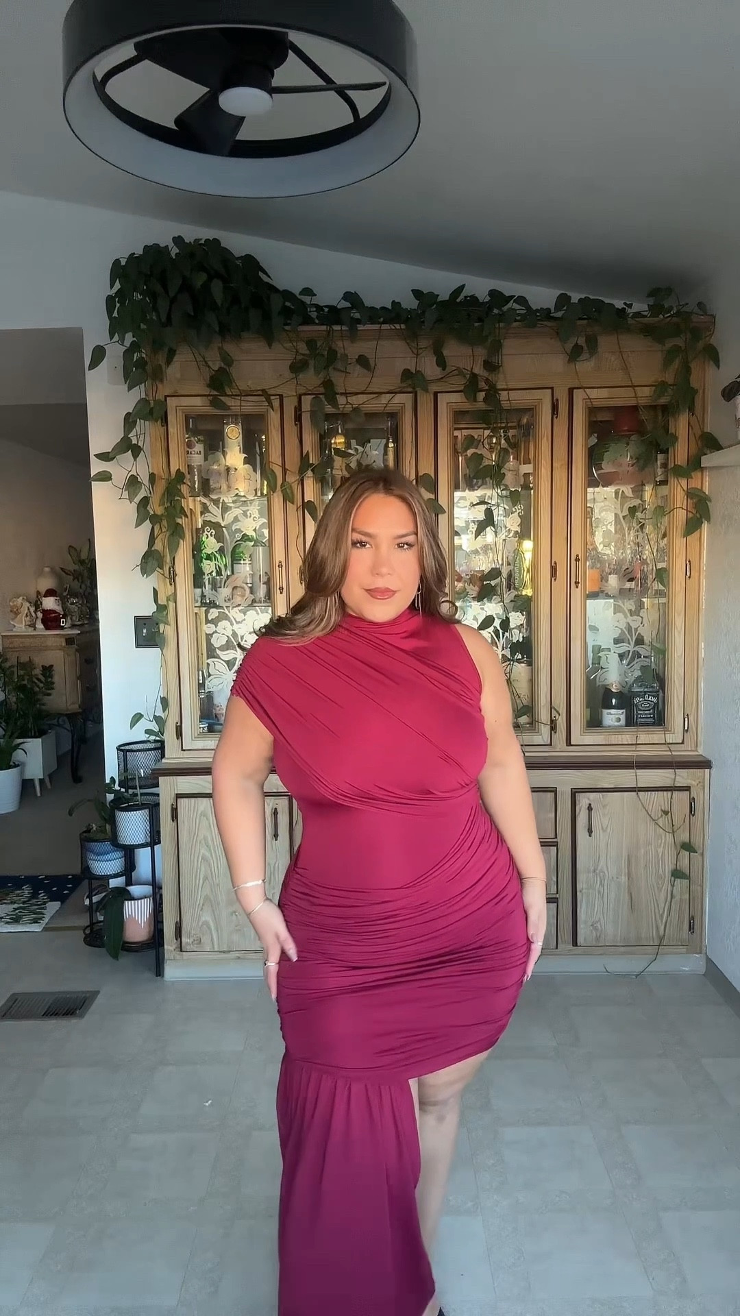 Wedding season is around the corner and I’m getting ready with high and low hems - including this draped asymmetrical mock neck dress. 

It’s great for a spring wedding or a for a cocktail hour. I love a high neckline when a dress is short it feels perfectly balanced! 

I got mine in red but. In a soft yellow or pale blue it would divine for spring. 

spring outfits wedding guest dress date outfitt

#LTKMidsize #LTKWedding #LTKPetite