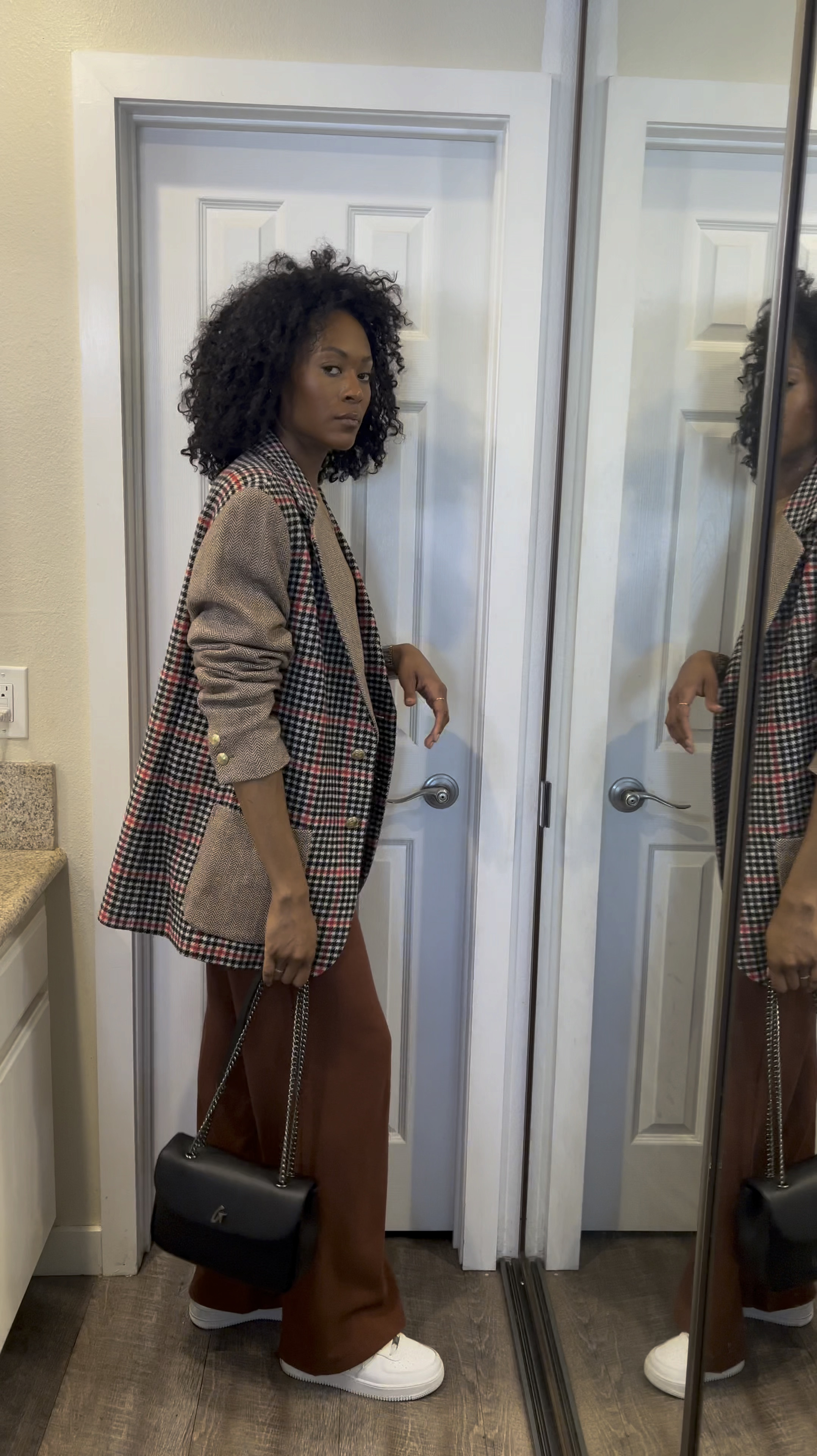 Because it’s still Winter in LA. This look is a great transitional look from Winter to Spring! I’d call this an elevated errands look if you will. These sweats are so cozy I have them in almost every color they come in! 

#LTKxTarget #LTKstyletip #LTKVideo