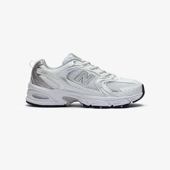 New Balance 530 | Sneakersnstuff