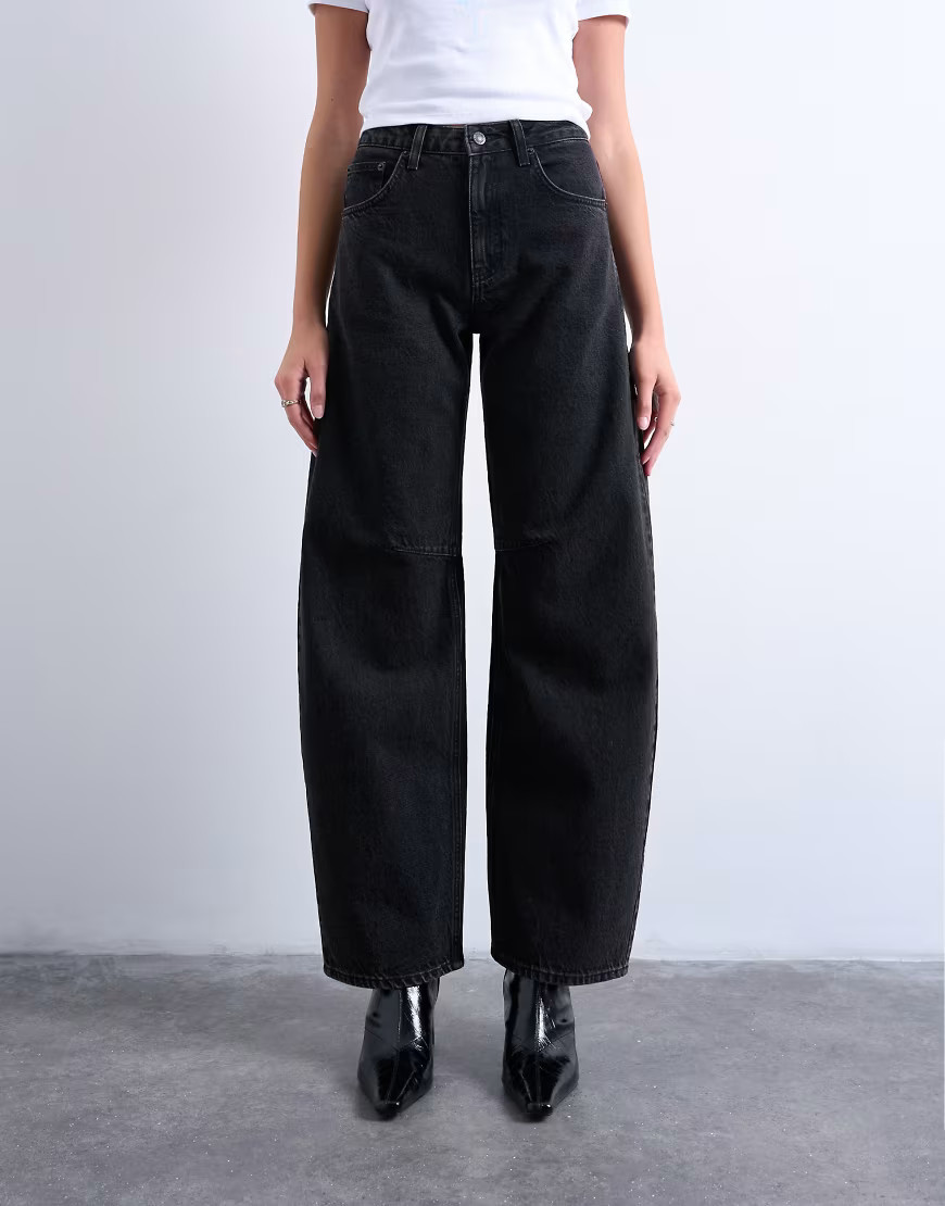 Topshop – Barrel-Jeans in verwaschenem Schwarz mit mittelhohem Bund | ASOS (Global)