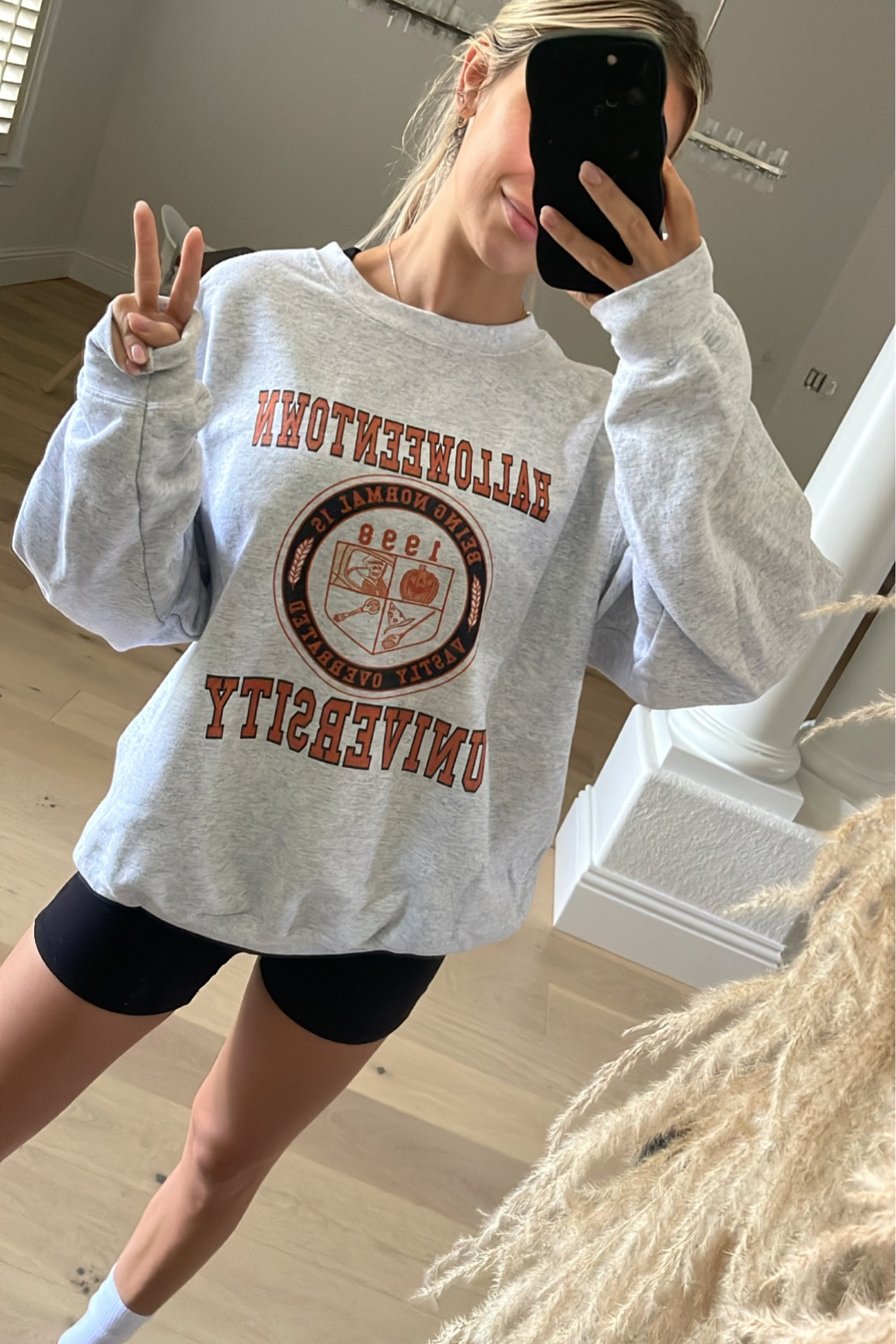 It’s the most wonderful timeeee of the yearrrr 🎃