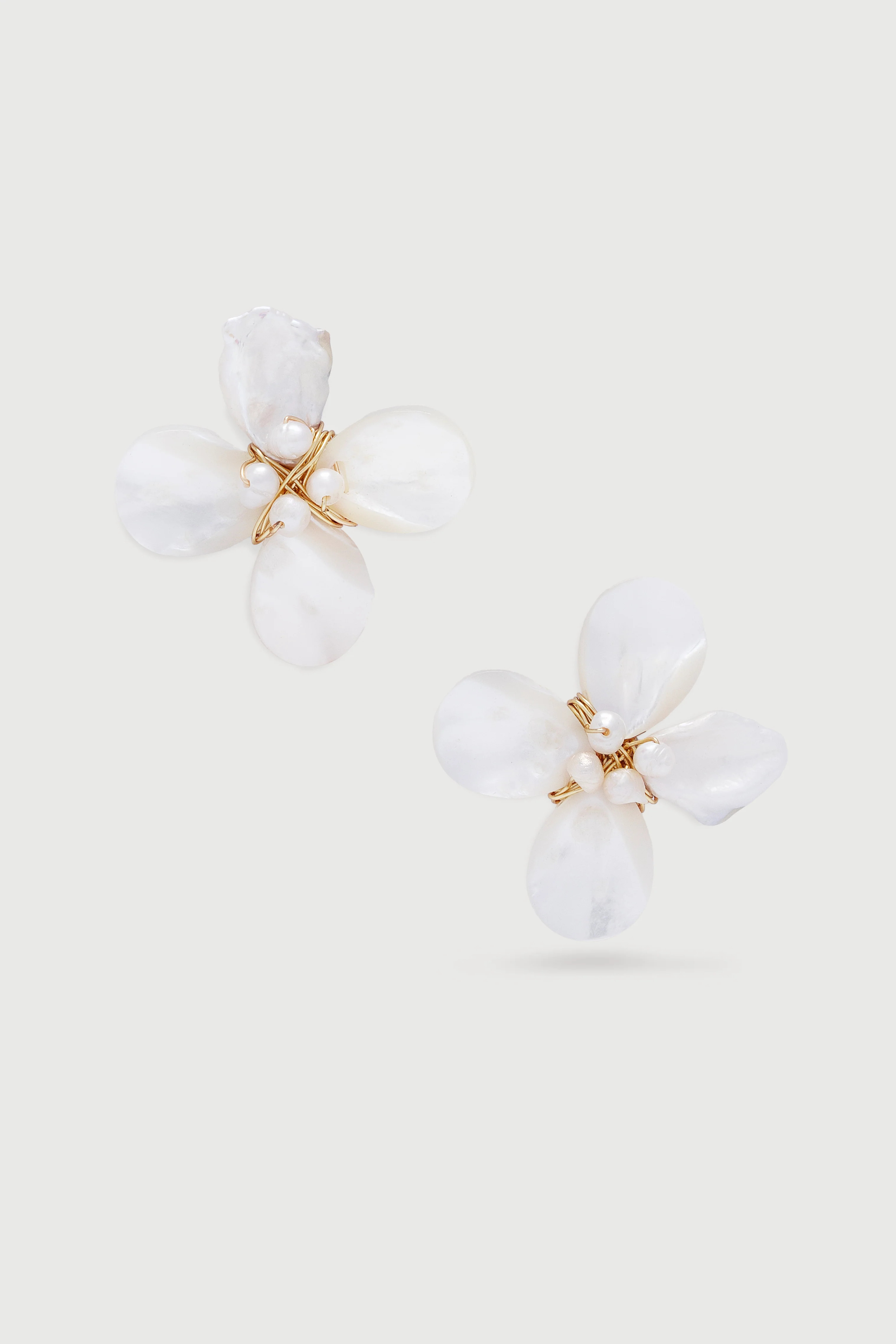 Pearled Flower Earrings | Saachi