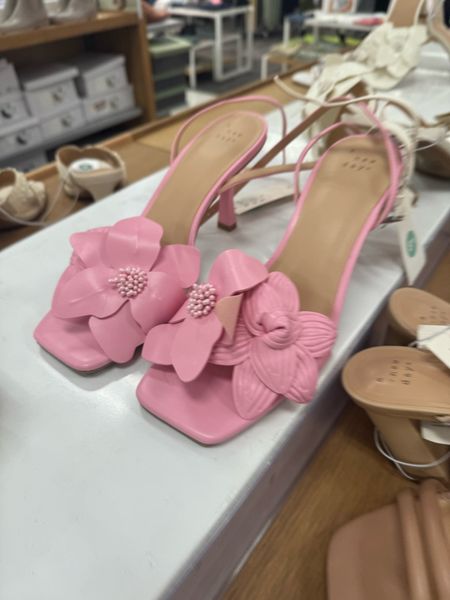 Saw these flower heels in store at @target! So unique and dainty! @targetstyle 

Dressupbuttercup.com 

#dressupbuttercup #targetpartner #targetstlye

#LTKshoecrush #LTKstyletip