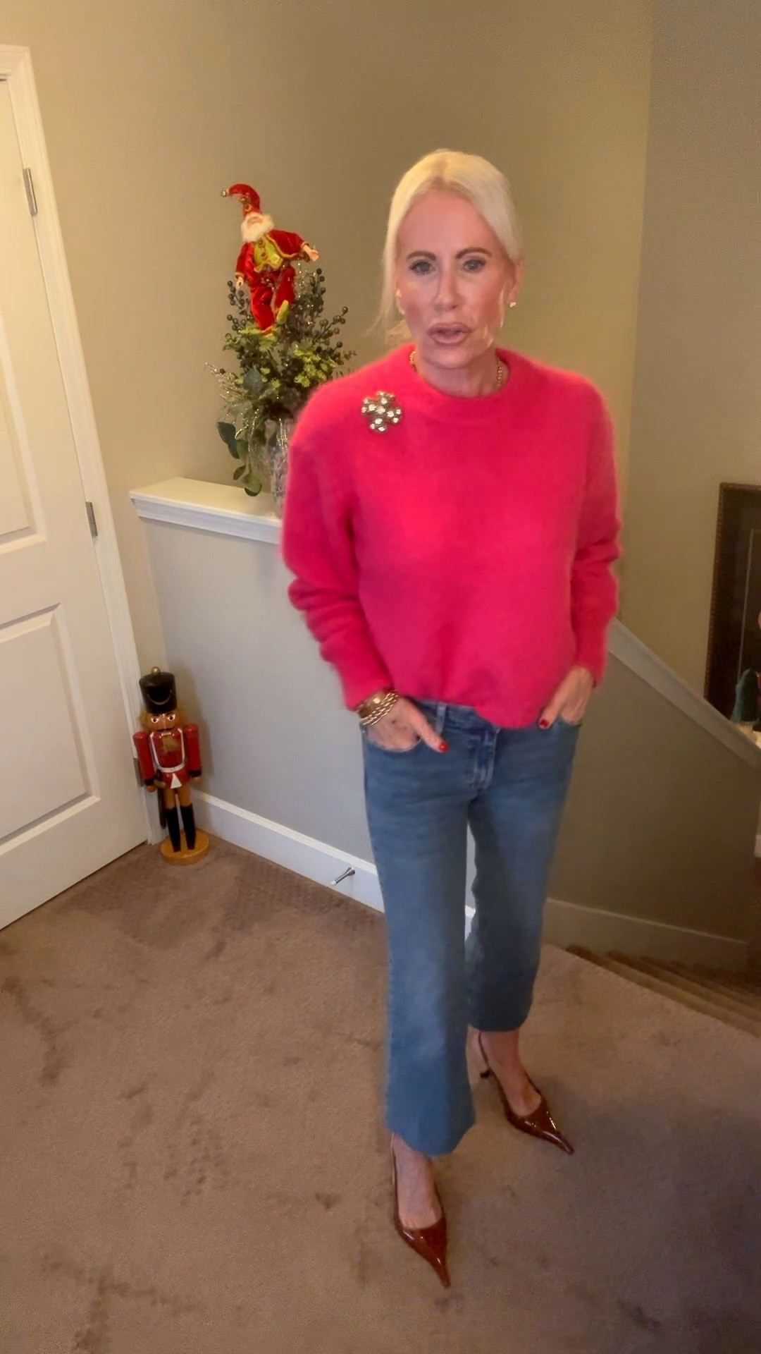 Some looks may be unavailable, however, I have attached similar.