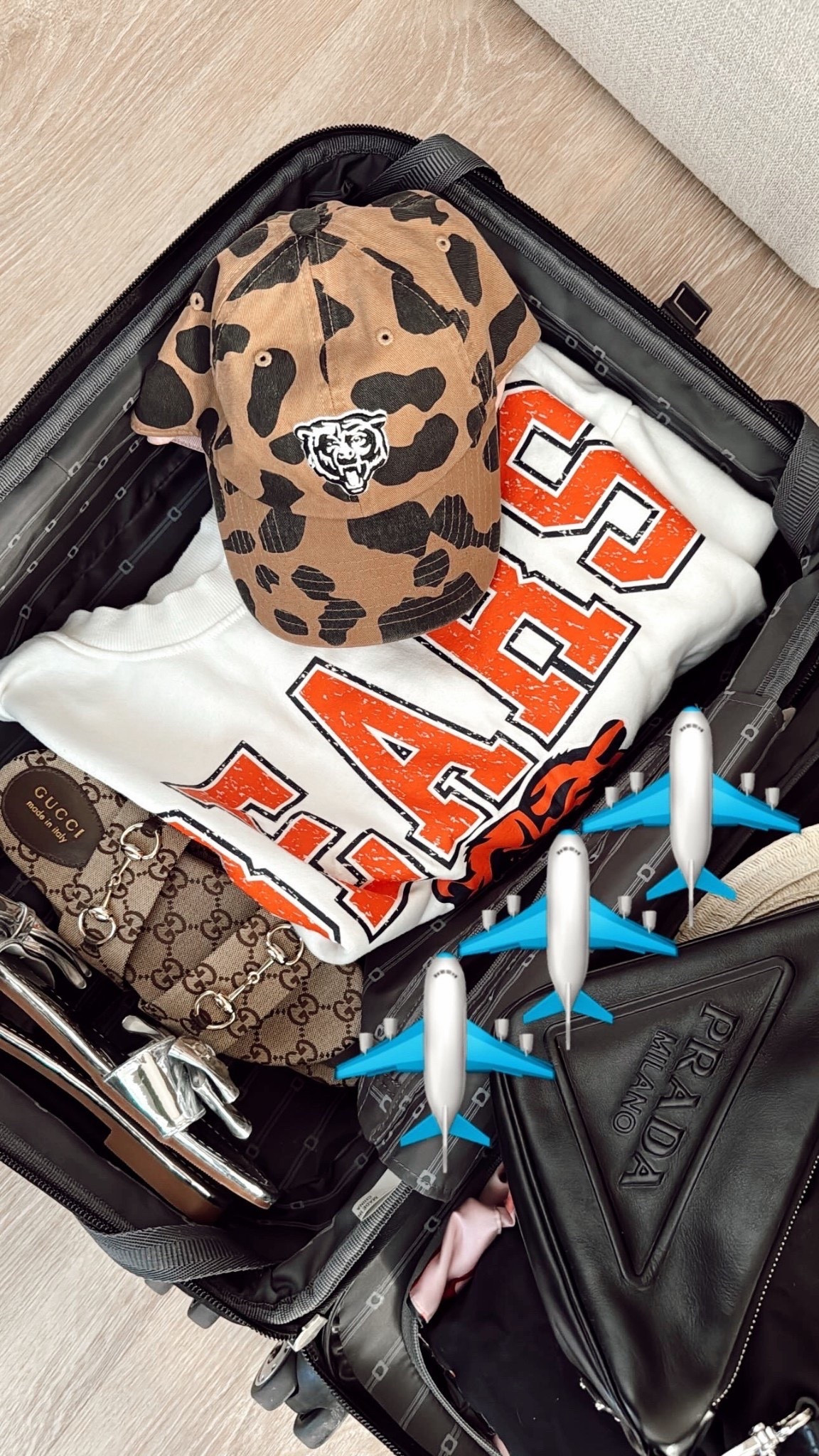 What I’m packing! BEAR down! What a game! Trading in snow for sand✈️🌴❄️!

#LTKHoliday #LTKSeasonal #LTKTravel