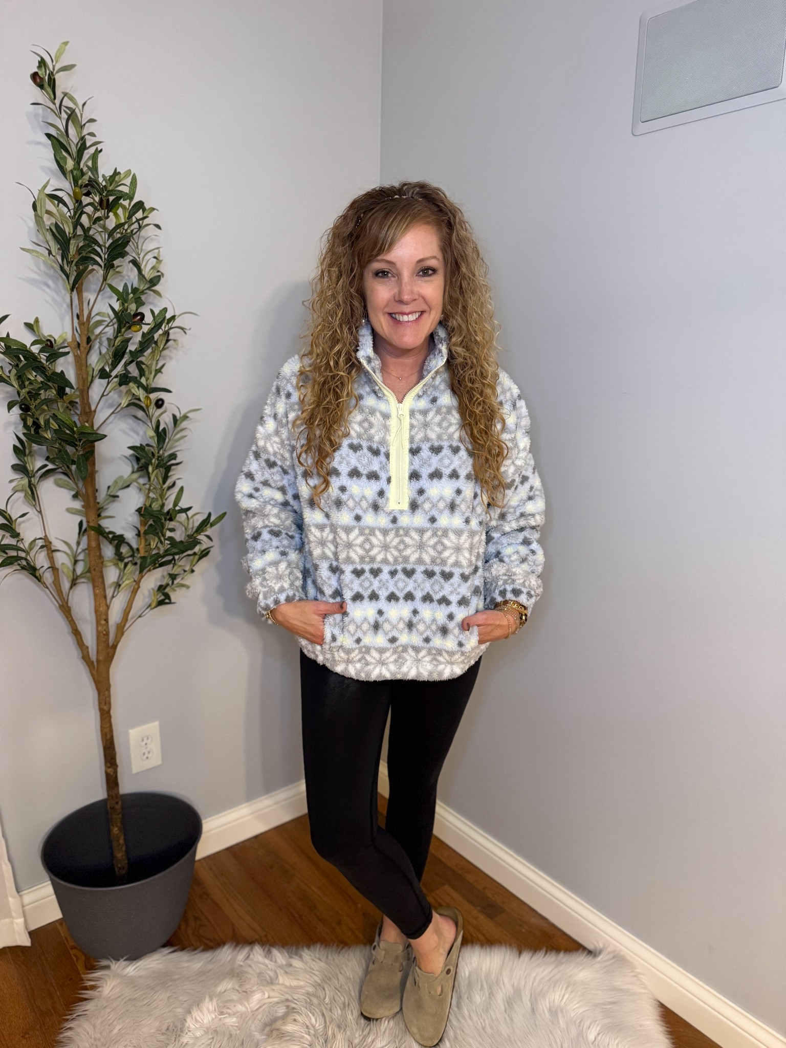 $10 Walmart pullover / winter outfit fall outfit / cozy outfit 

Pullover- size medium 
Leggings- small, linking similar 
Birkenstock clogs- size 39

#LTKSeasonal #LTKFindsUnder50 #LTKOver40