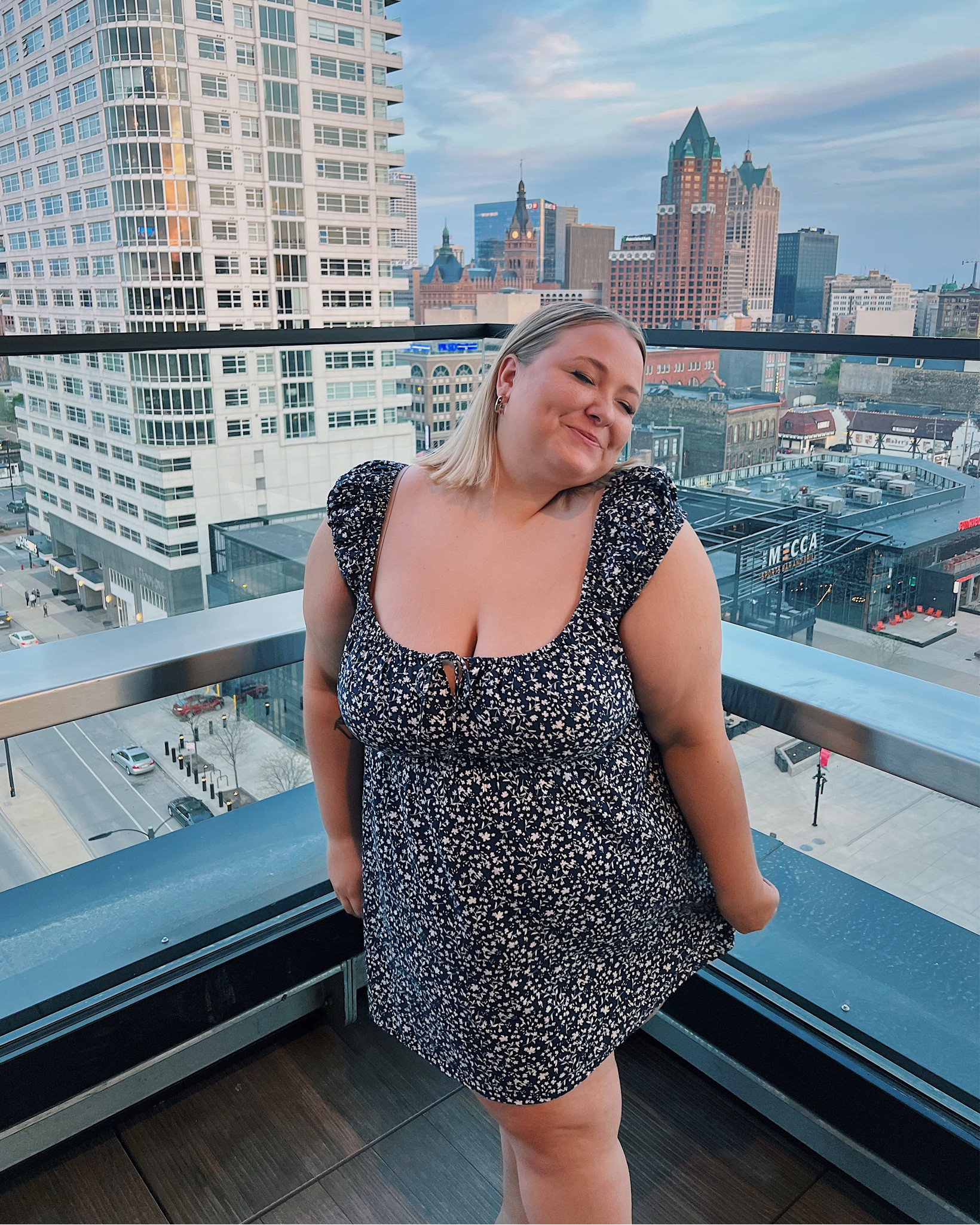 Another look at my new favorite date night mini! Curve friendly & boosts your confidence like you wouldn’t believe! 

#LTKcurves #LTKunder50