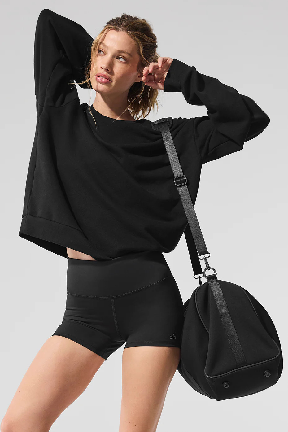 Cropped Sway Crew Neck Pullover | Alo Yoga (US)