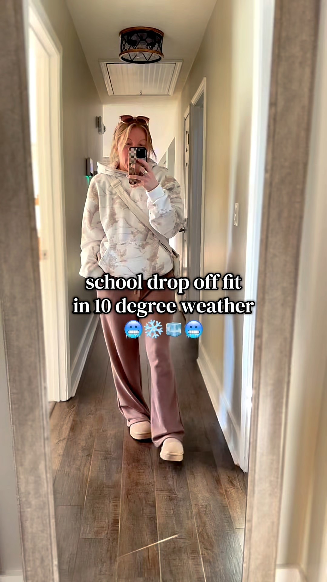 Comfrt hoodie that I am LIVING in

#LTKFindsUnder100 #LTKSaleAlert #LTKootd