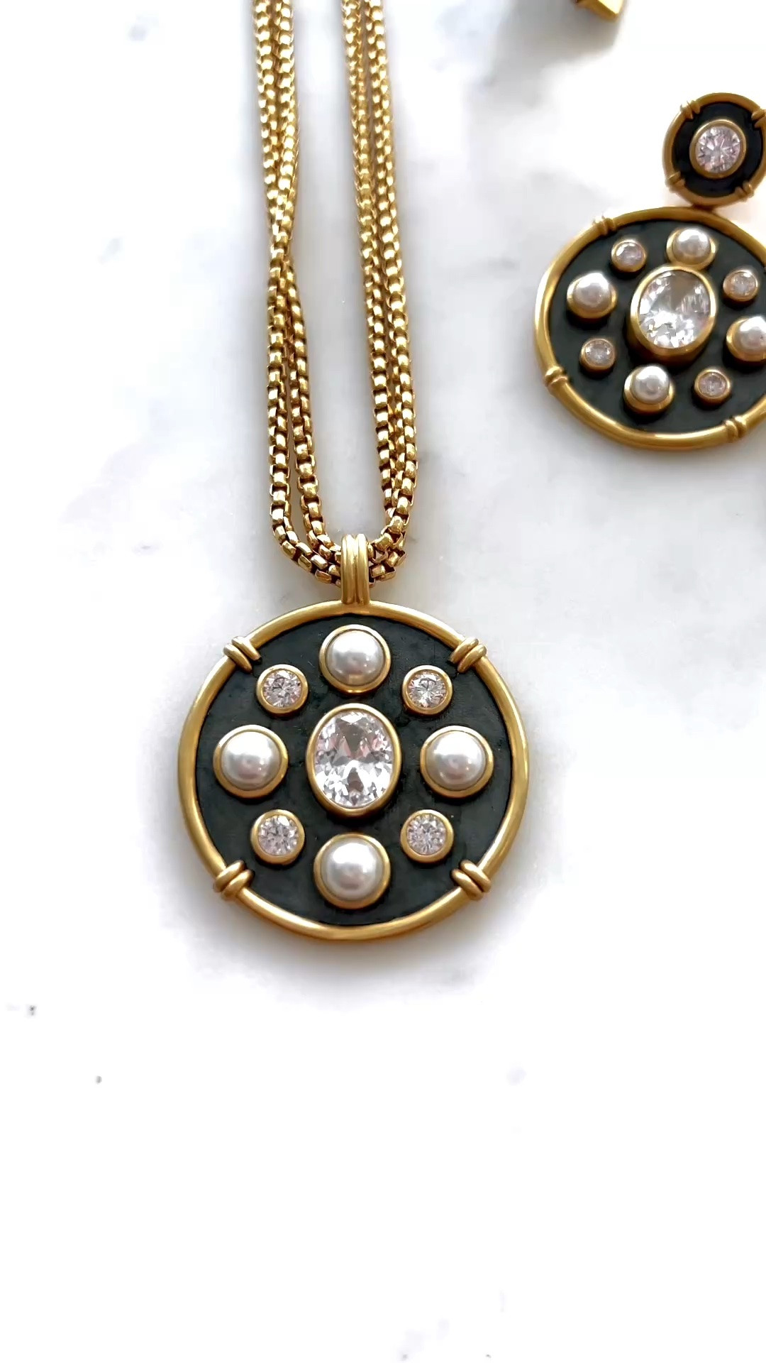 If you’re looking for amazing Fall jewelry that will match everything in your wardrobe, this Julie Vos jewelry is for you!

#LTKWorkwear #LTKWedding #LTKTravel