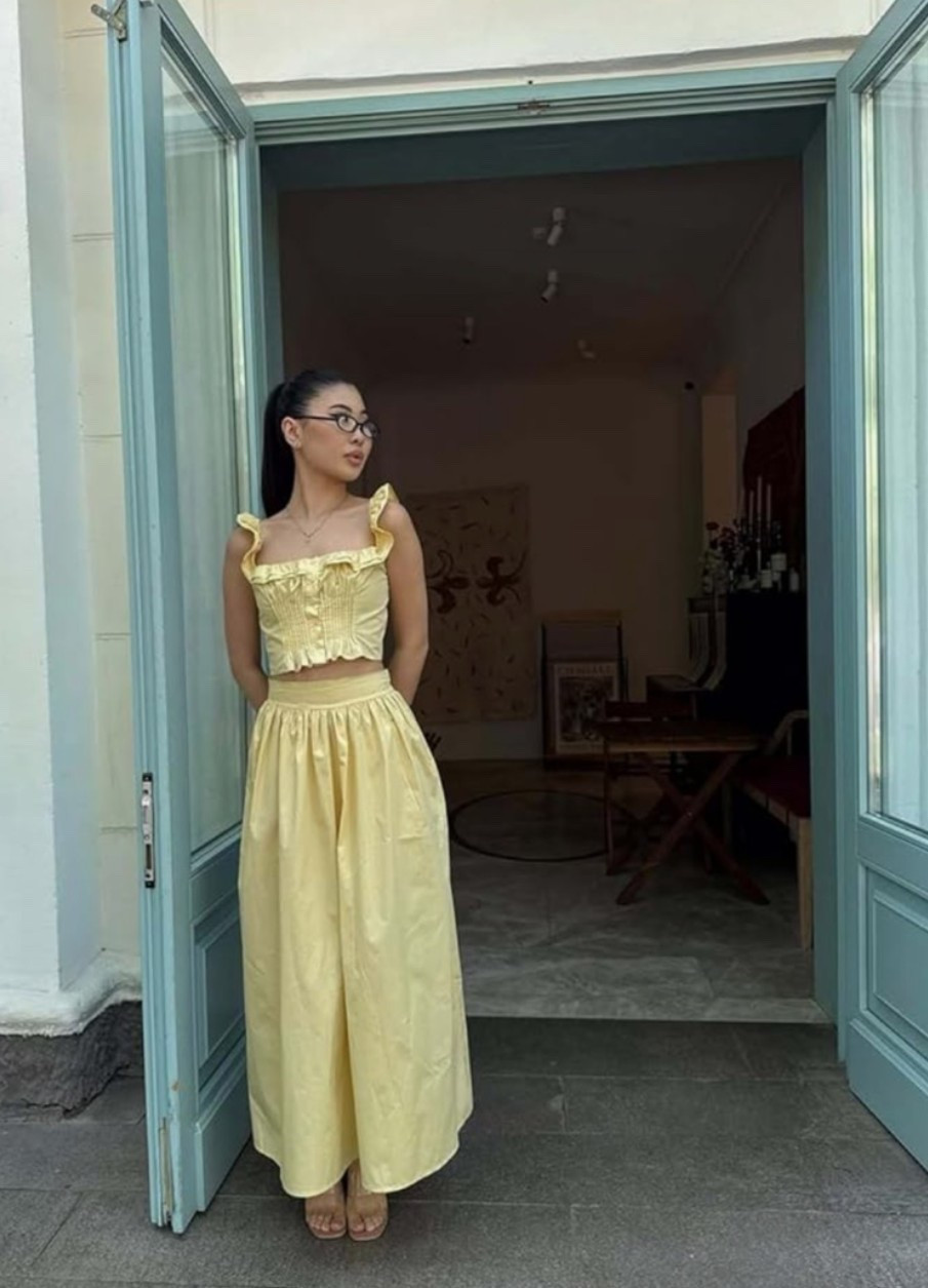 European Charm Collection 🦢🍨🥐☕️

Soft baby yellow tones and romantic elegance inspired by garden cafés and warm European summers.

Summer outfit. Matching set. Vacation outfit. Maxi skirt set. Resort wear. Travel outfit. Chic outfit. Feminine fashion. European summer style. Elegant outfit. Classy outfit. Date night outfit.

Shop the collection.

#LTKTravel #LTKMidsize #LTKPetite