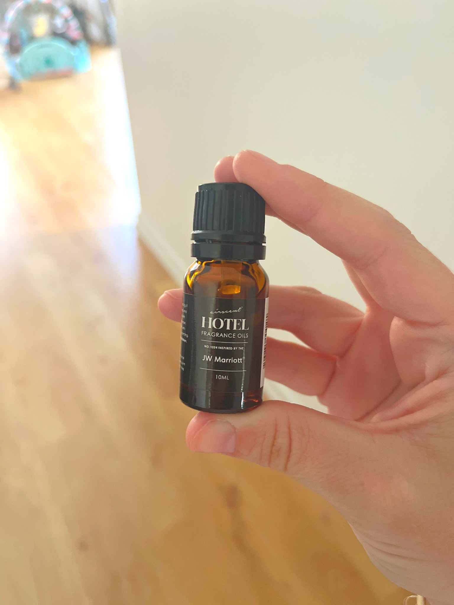 if you want your home to smell boujie and luxurious, add these oils to your next amazon order! I put my diffuser on my closet so my clothes smell good!

home fragrance. hotel. diffuser. oils. amazon. found it on amazon  

#LTKHome #LTKFindsUnder50