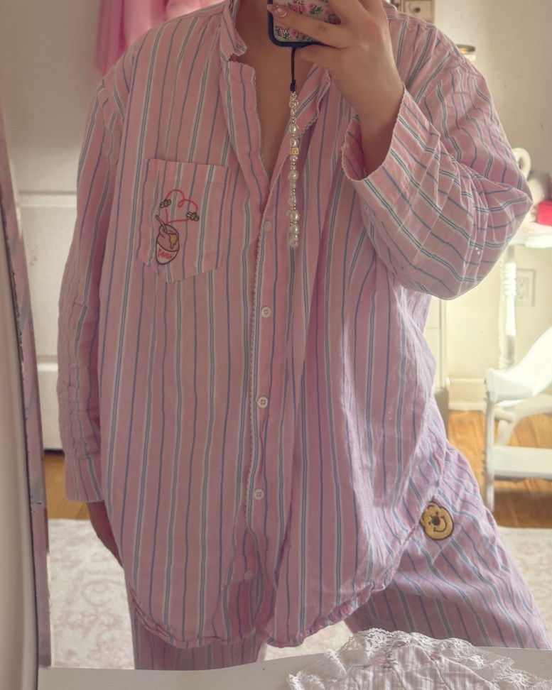 The cutest winnie the pooh poplin pyjamas 🎀🍯 on sale too! Both us and canadian links 🧸

#LTKselfcare #LTKSaleAlert #LTKmorningroutine