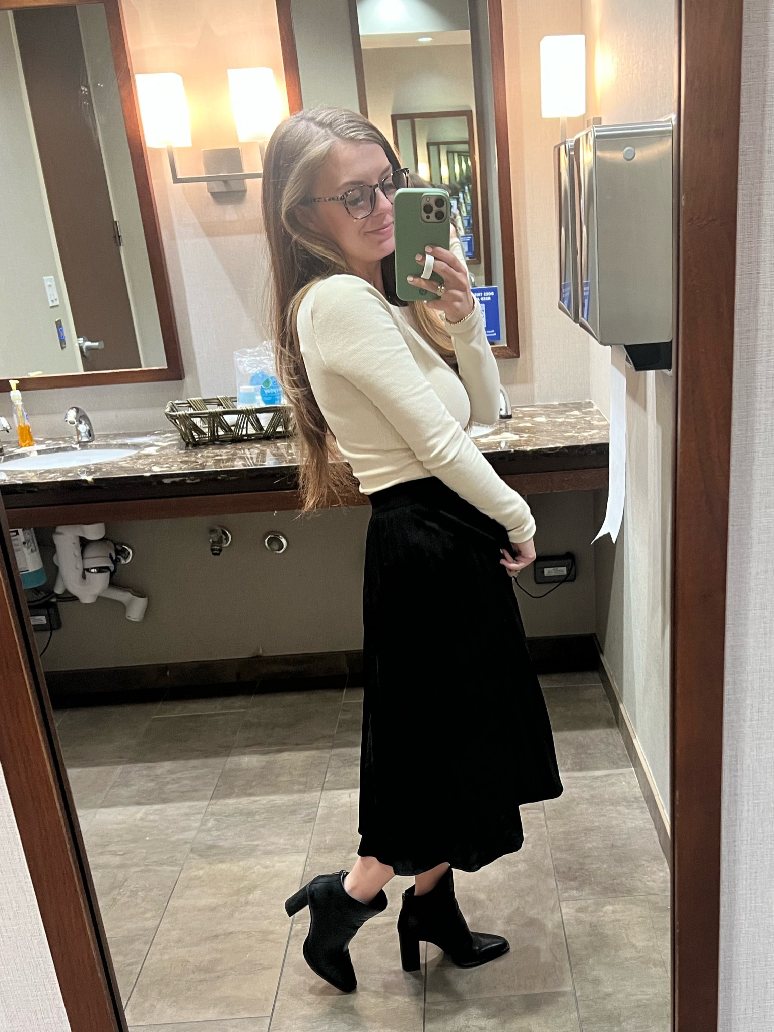 Fall outfit vibes workwear business casual 

#LTKBeauty #LTKSeasonal #LTKWorkwear