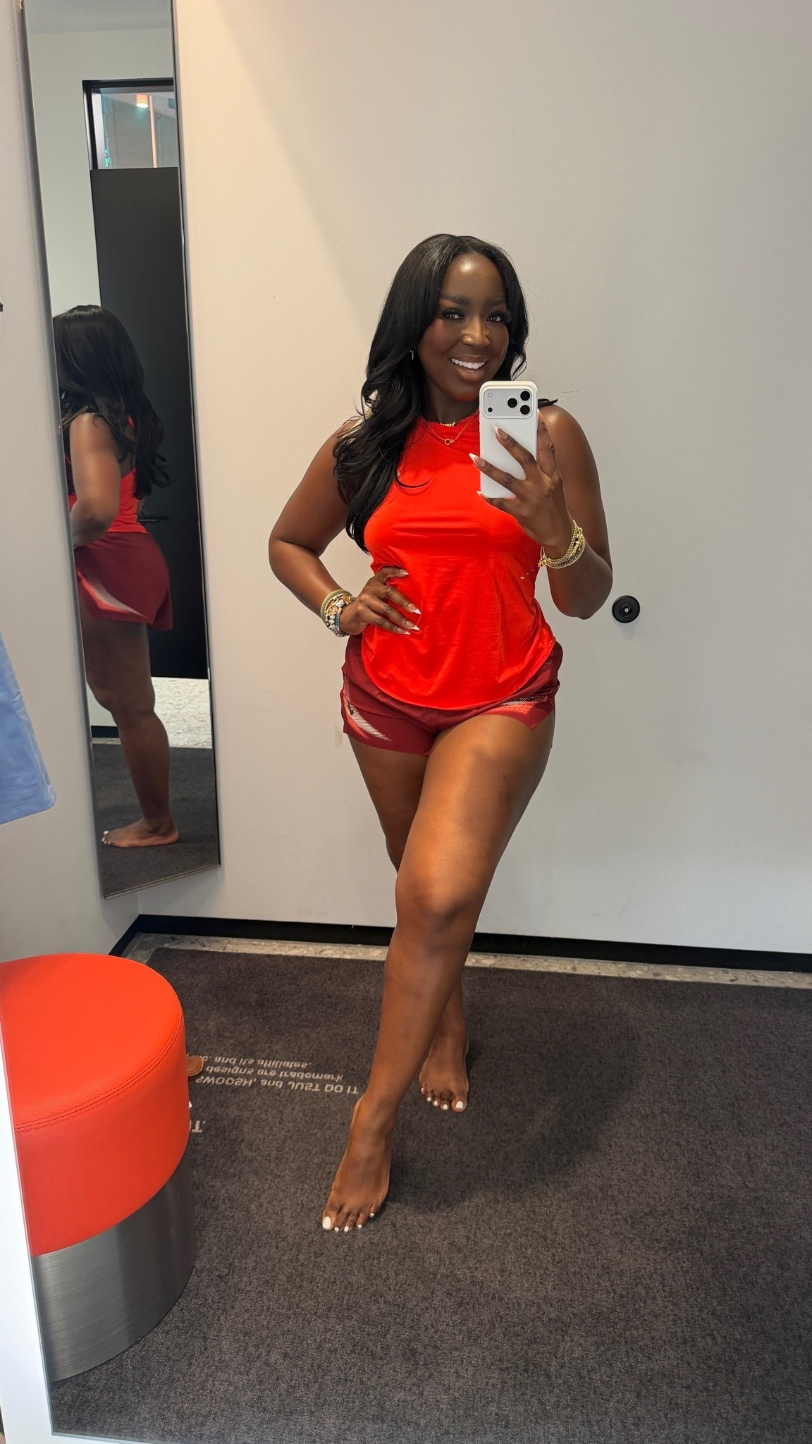 Wearing a medium in the top and a large in these shorts from NIKE.