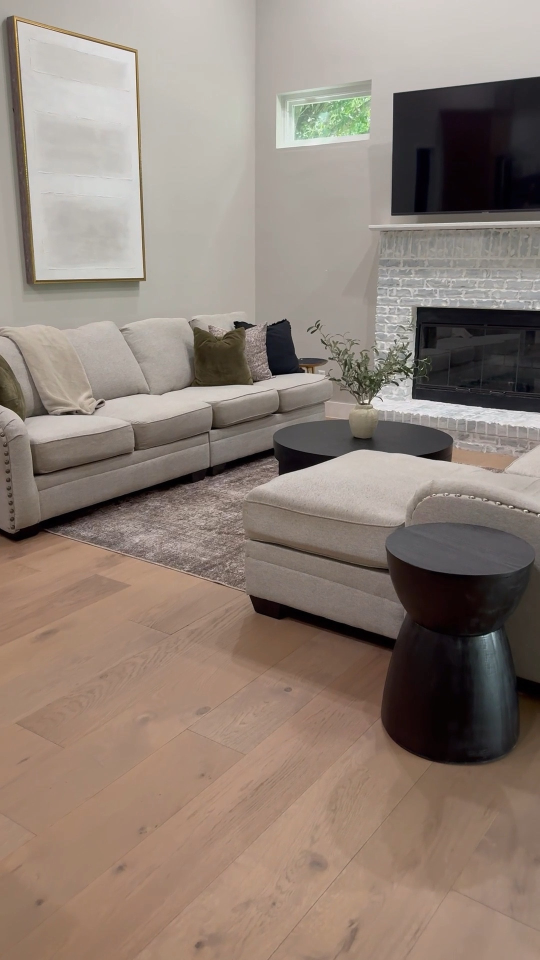 Home decor, living room decor, neutral home, area rug, coffee tablee

#LTKSeasonal #LTKdayinmylife #LTKHome