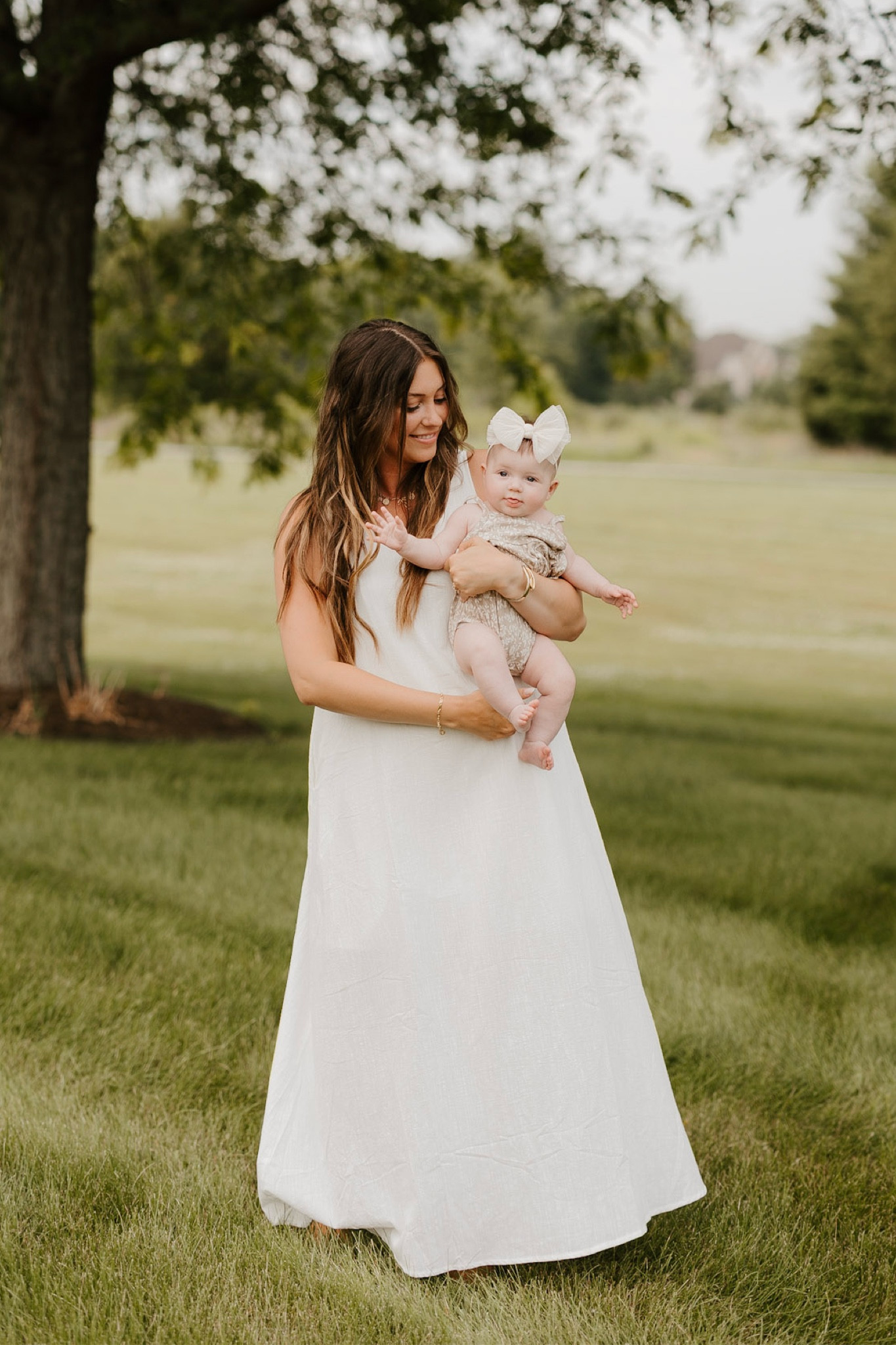 Family pics dress 🤍🤍🤍