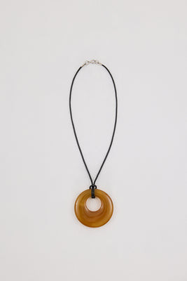 NURI STUDIO AGATE HOOP AMBER NECKLACE | DISSH