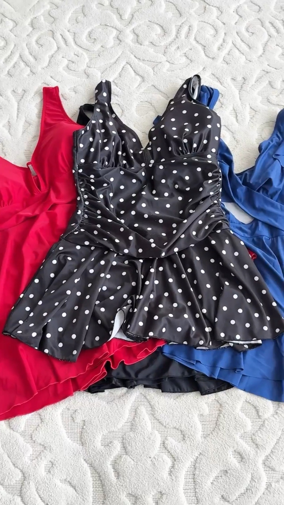 Summer-ready and mom-approved!

I found 4 flattering swimsuits that actually fit, flatter, and feel GOOD — whether you’re shopping for midsize swimsuits, plus size swimwear, tall friendly one piece swimsuits, or modest swimsuits with full coverage.

These include supportive tankini swimsuits, tummy control one piece swimsuits, and a flattering swim dress that’s perfect for beach vacations, pool days, and summer family trips.

Bonus: I linked even more colors and styles so you can find the swimsuit that fits your body best.

Because you deserve swimwear that works with your body, not against it.

Which one’s your fave?

Comment below or save this for your next beach day.

#LTKmomlife #LTKPlusSize #LTKMidsize