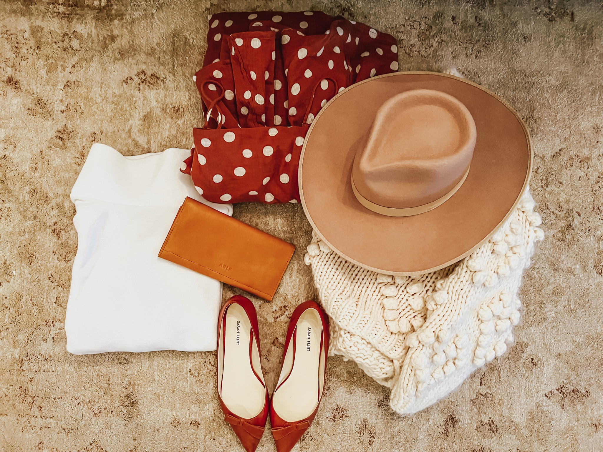 Fabulous wardrobe essentials for winter & fall

Use my discount code SARAHFLINT-BACOURTNEYG for $50 off your first pair https://sarah-flint.myshopify.com/discount/SARAHFLINT-BACOURTNEYG

Able 40% off during the holiday sale if I below...

GLENNYHOLIDAY40
https://www.ableclothing.com/collections/able-signatures


#LTKGiftGuide #LTKSeasonal #LTKHoliday