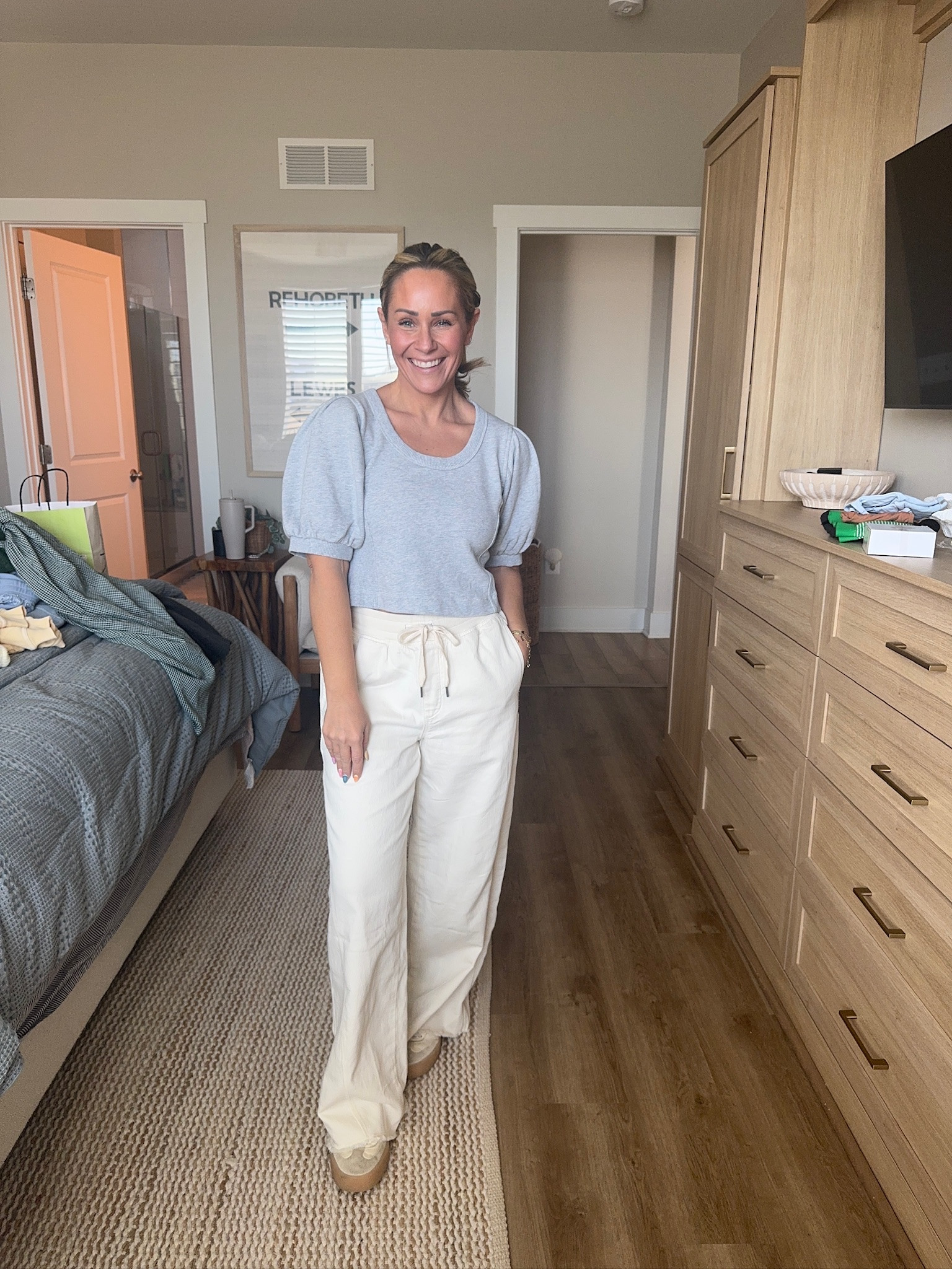  Aerie on sale until 3/18🤞🏼🌿

Aerie, athleisure, activewear, cardigan, trousers, bottoms, pants, midi skirt, spring refresh, resort wear, Claire Tammaro 

#LTKSaleAlert #LTKFindsUnder50 #LTKSpringSale