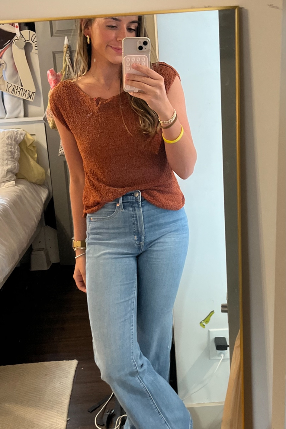 LOVING this new jeans. sooo flattering and I highly rec 💓

#LTKworkwear #LTKsalealert #LTKfindsunder100