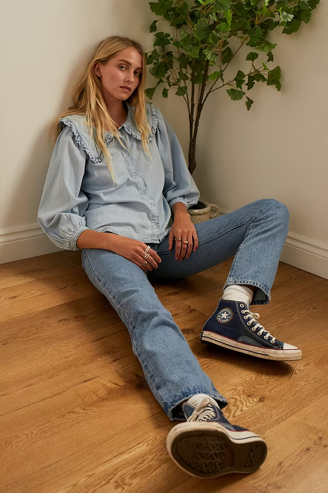 Levi’s 501 Original High-Waisted Straight Leg Jeans | Urban Outfitters (EU)