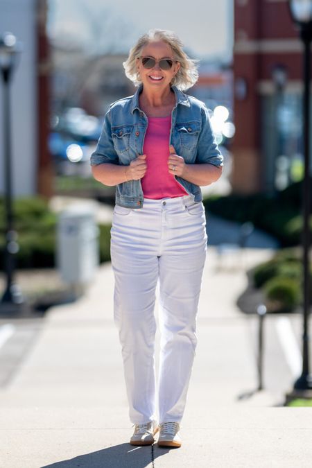 Talbots is offering 25% off your entire purchase this week. Just in time to shop for Easter and all the other spring events coming up. 


*Wearing size 8 in these white denim jeans  + size M in the pink tank & jean jacket. 

#LTKstyletip #LTKover40 #LTKSeasonal