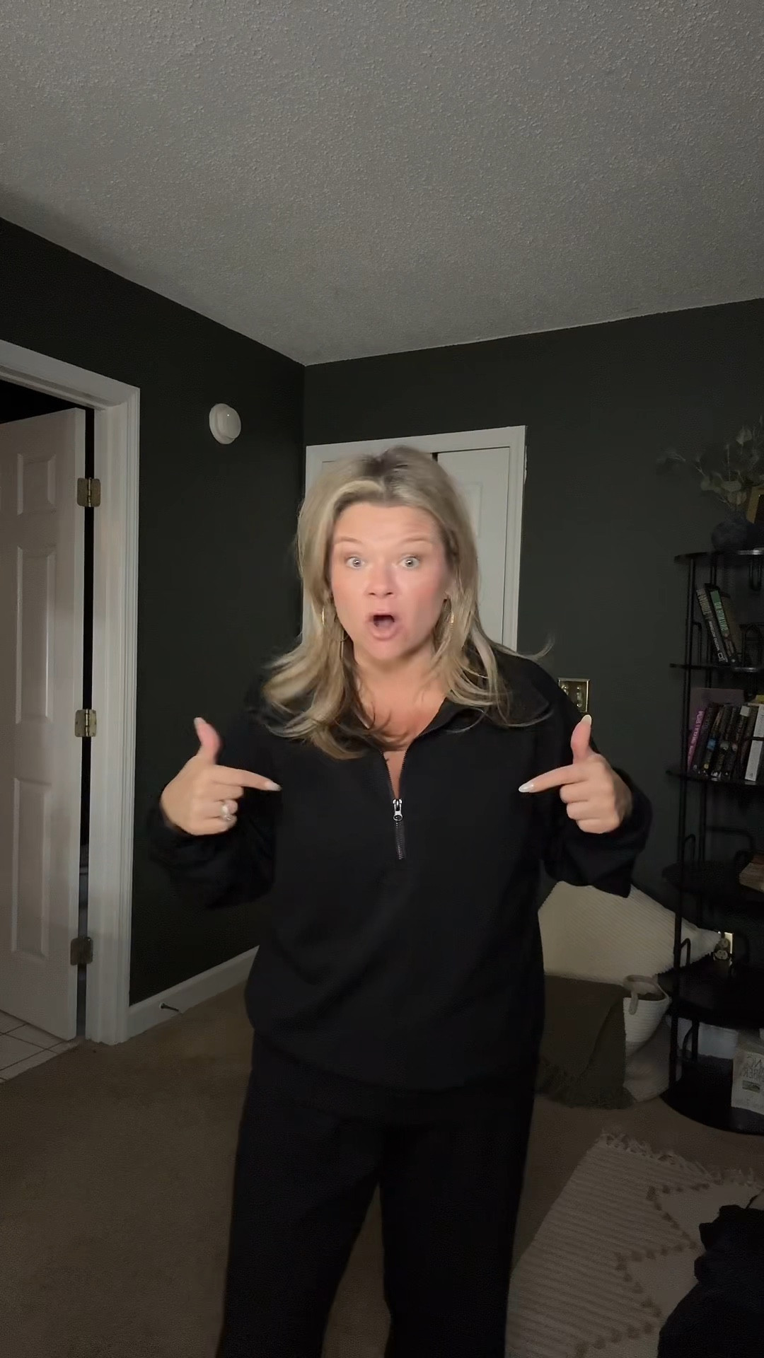 A perfect 2 piece sets is a must for any wardrobe ! 

#LTKMidsize #LTKOver40 #LTKStyleTip