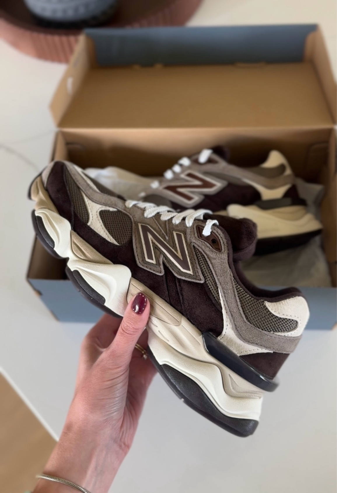 Just got these cuties in for fall! 🤎🍂🧸

New balance, new balance sneakers, fall sneakers, fall activewear

#LTKootd #LTKfitnessgoals #LTKActive