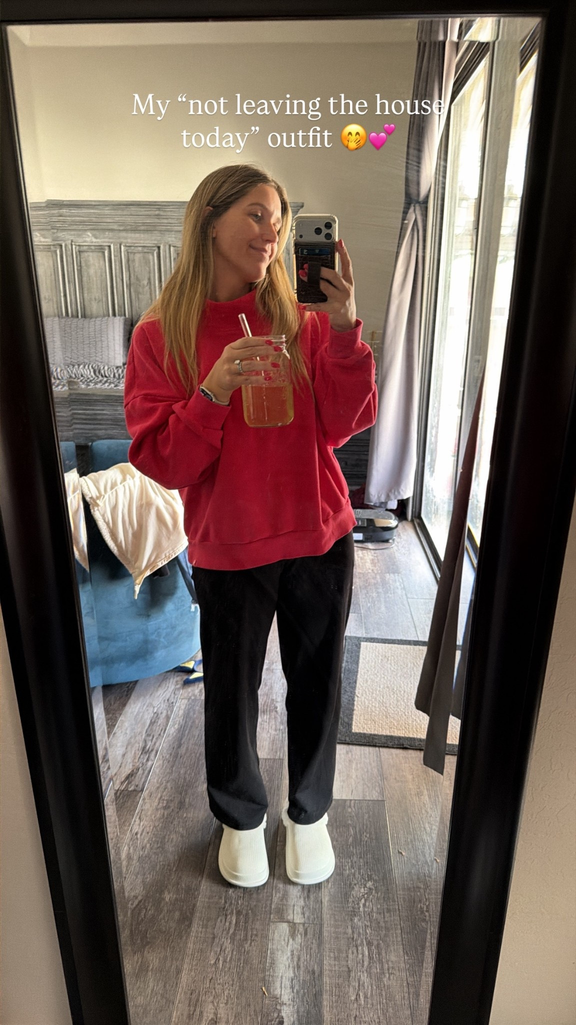 My not leaving the house outfit 🤭🤭. The sweatshirt I have is out of stock but they have other colors and I might need them alllll 🤌🏼 @Target 

#LTKootd #LTKActive #LTKValentine