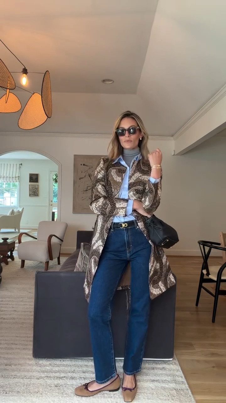 my biggest takeaway from fashion week was LAYERS, and I’m putting it into practice with the tapestry statement jacket I’ll be wearing on repeat all fall🍂 @jmclaughlin

20% off with code MG20😘