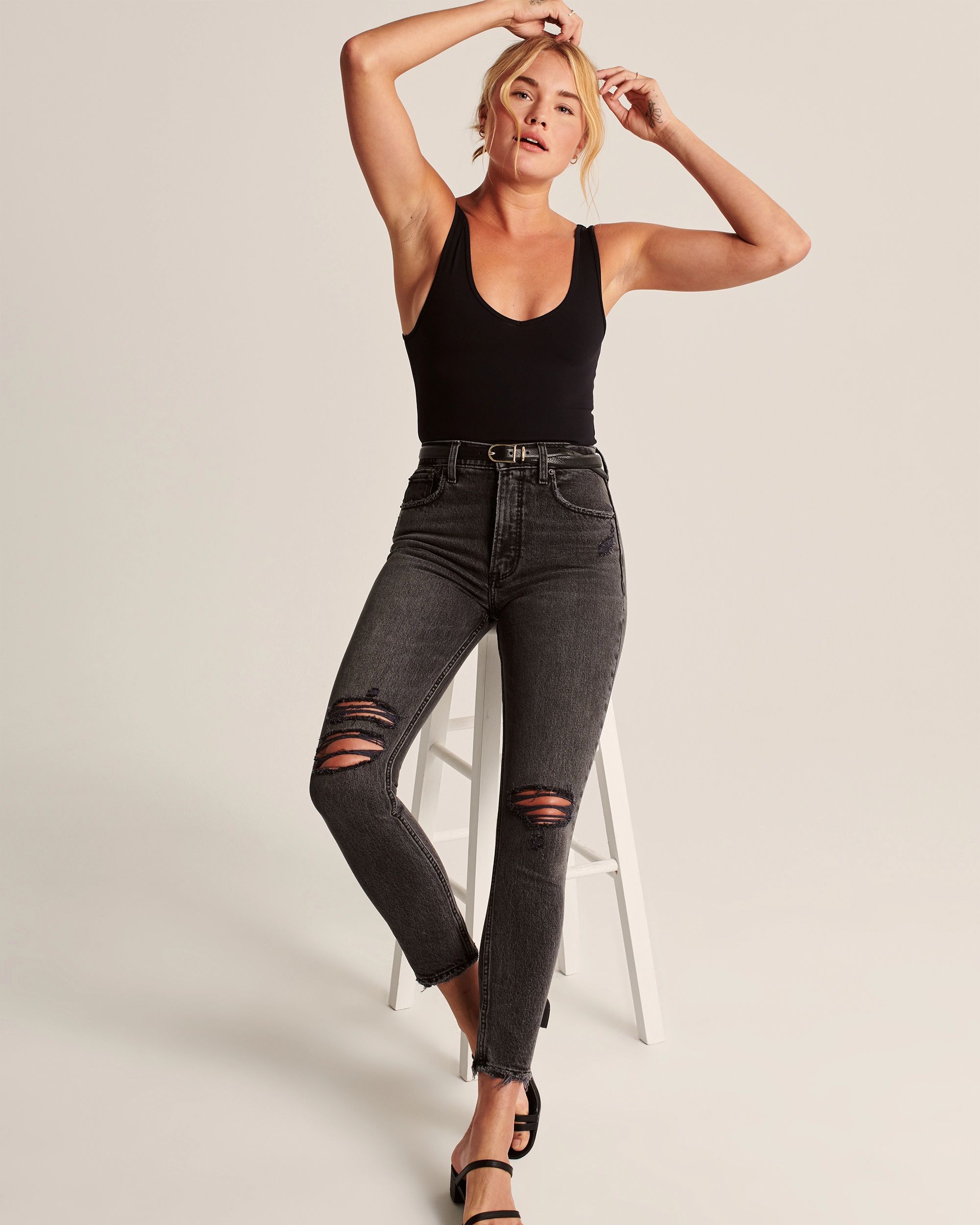 Seamless V-Neck Bodysuit | Abercrombie & Fitch (US)