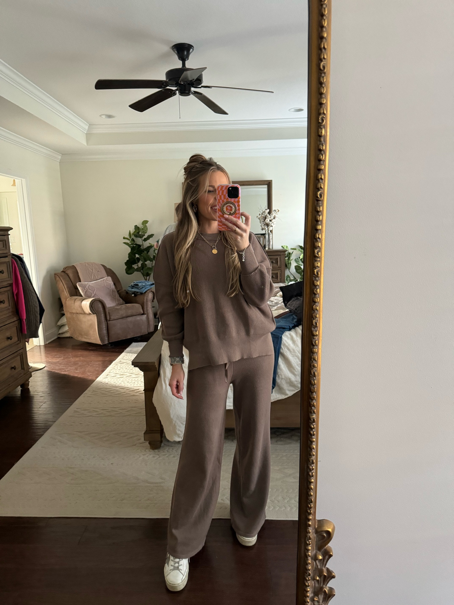 Wearing size small in my matching set and it’s the color deep apricot! 🤎

#LTKshoecrush #LTKfindsunder100 #LTKstyletip