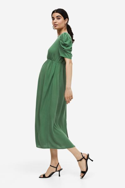 MAMA Puff-sleeved Crêped Dress - Green - Ladies | H&M US | H&M (US + CA)