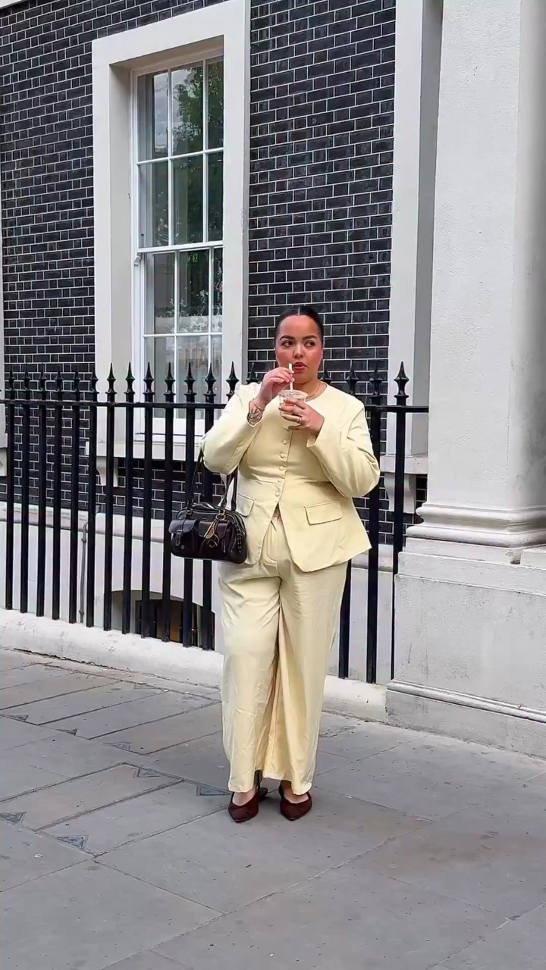 latest obsession? butter yellow and Elenzga 💛 

🔎 search and follow Elenzga CURVE to discover all the trendy, curve-flattering styles made just for you!
💰 stay inspired and don’t miss out - use my code 04UKCURVEjanetosayande882 on your favorite Elenzga CURVE pieces and find styles that truly celebrate your curves✨

#LTKspring #LTKplussize #LTKworkwear