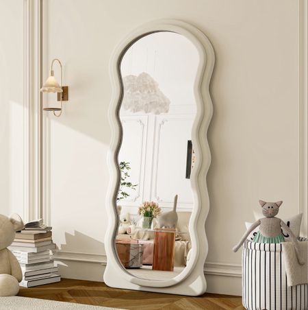 Love this wavy mirror

Floor mirror / affordable mirror / full length mirror / organic modern mirror / 

#LTKHome #LTKSaleAlert