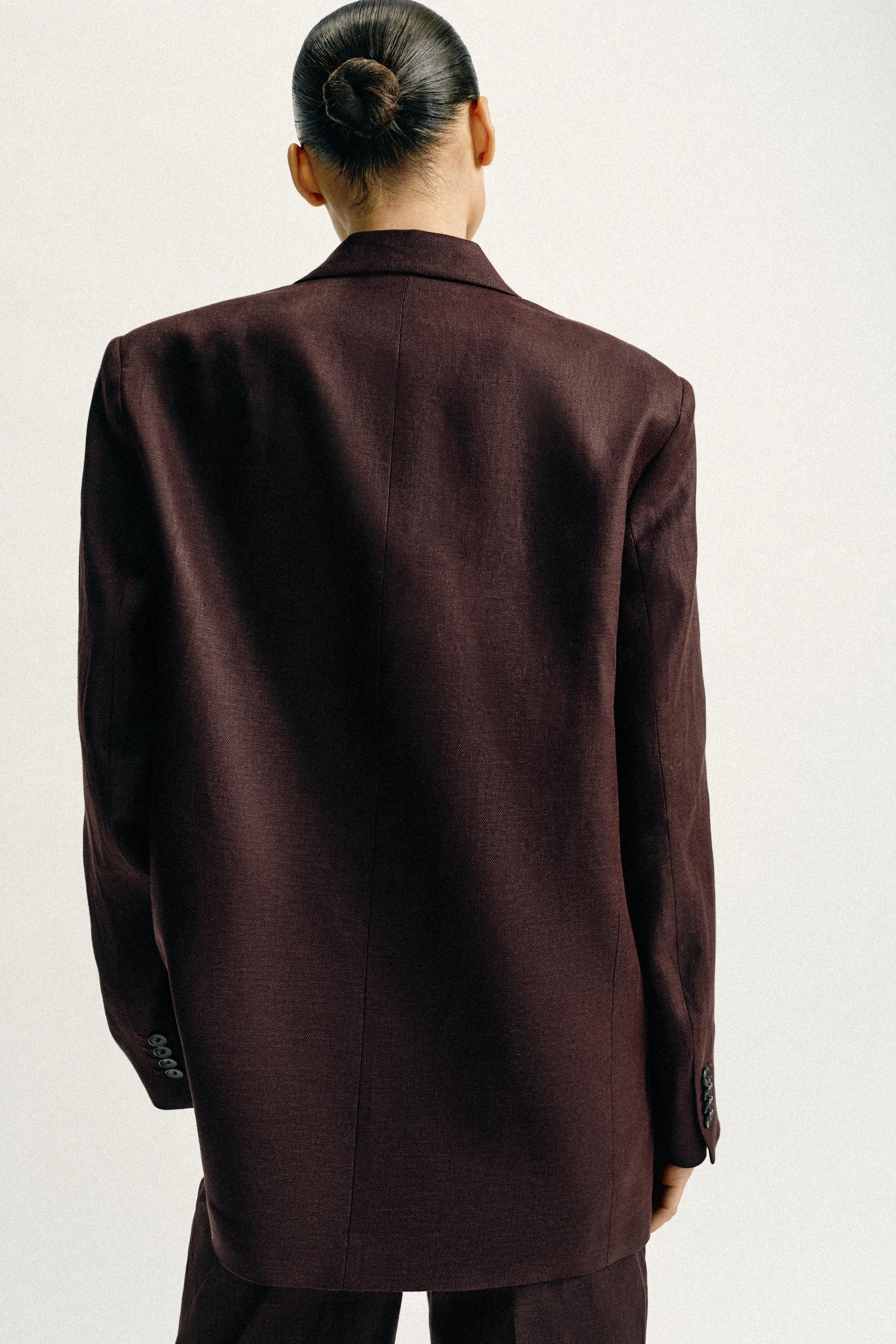BLAZER DOPPIOPETTO 100% LINO CON SPALLINE | Zara IT