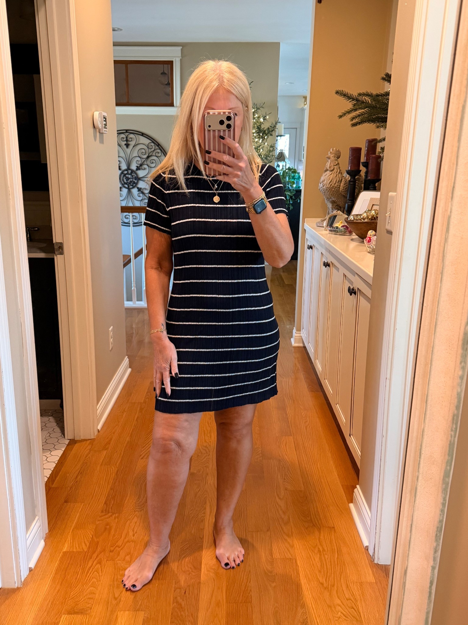 Easy lightweight dress for spring and summer  

#LTKWorkwear #LTKOver40 #LTKSeasonal