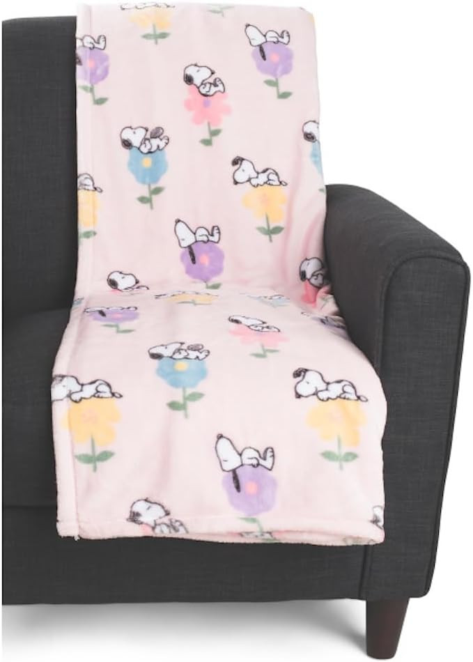 Berkshire Blanket Peanuts VelvetLoft Bed Throw, Pink with Snoopy Resting on Spring Flowers Patter... | Amazon (US)