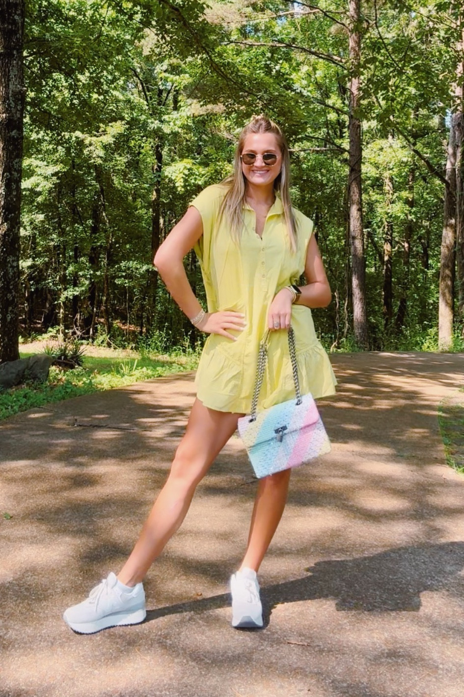 Summer shopping ootd 💛🩵🩷💚
Dress M
Shoes tts