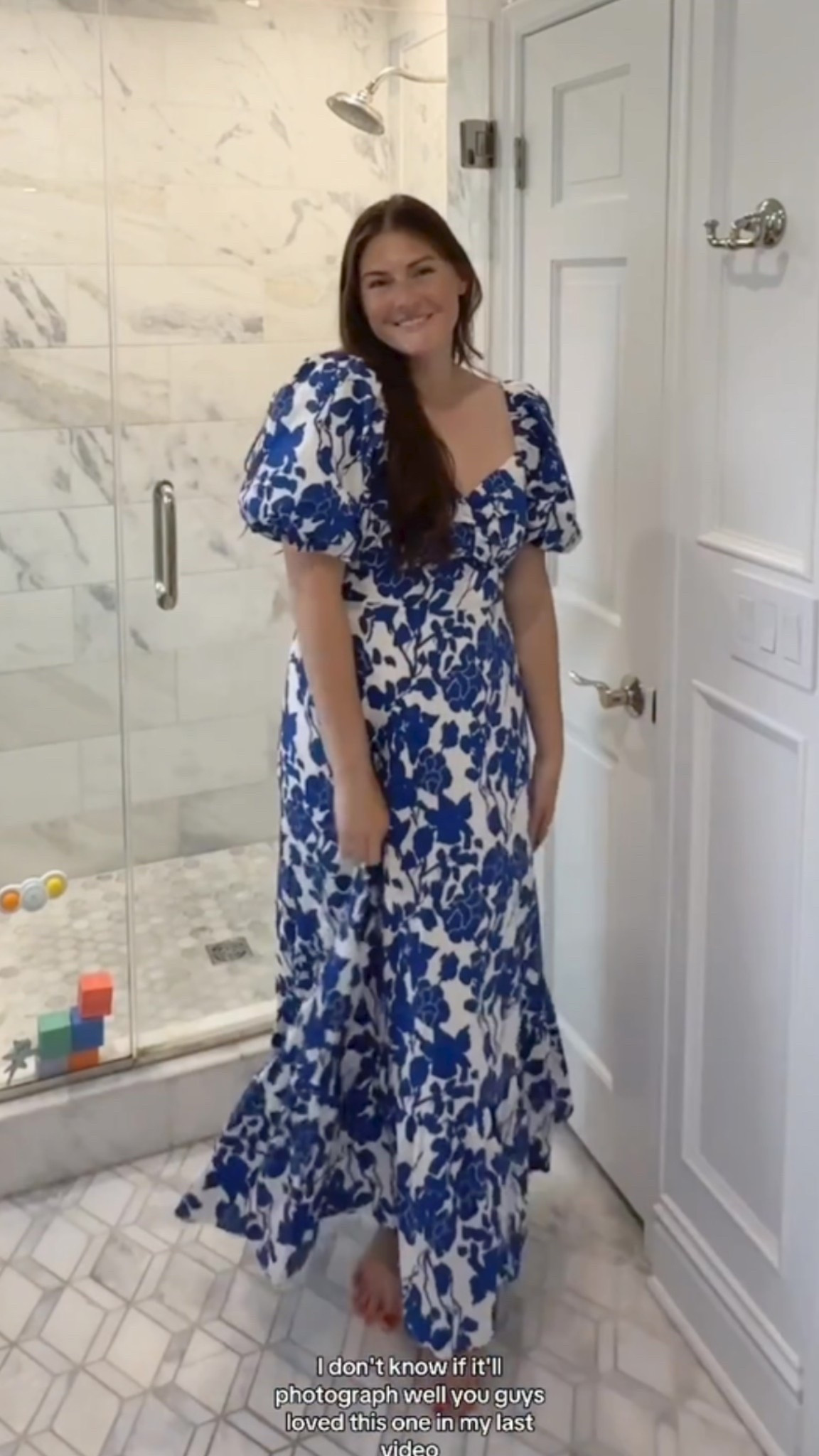 The dress yall loved last year is part of the Tuckernuck sample sale!! Only $49!!!!

#LTKSaleAlert #LTKTall