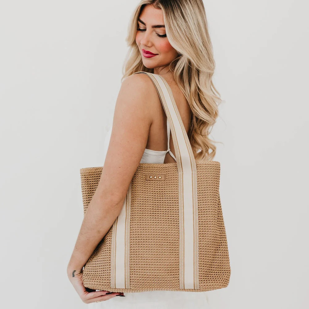 Ruby Raffia Tote Bag | Pretty Simple