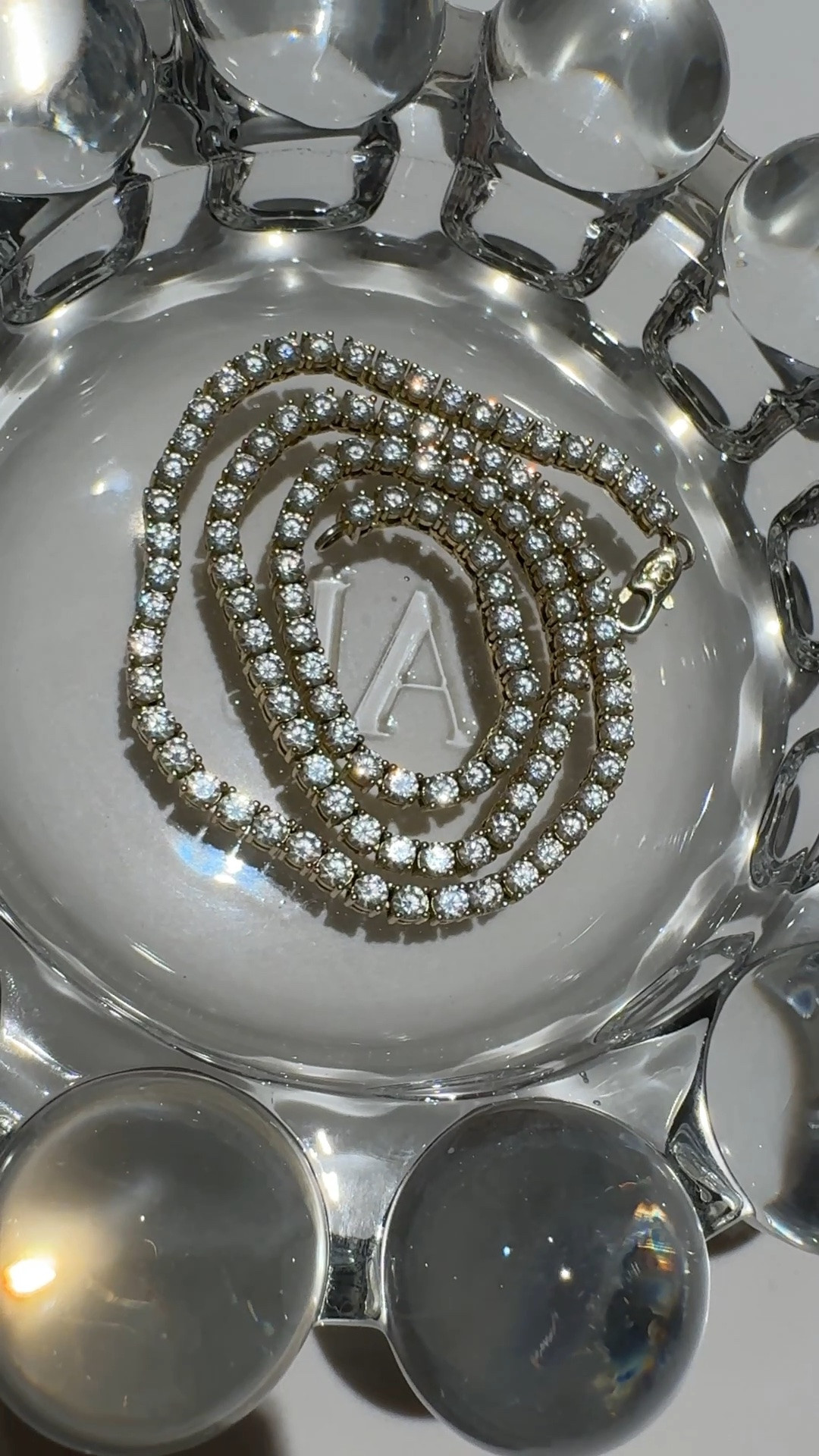 True story, my husband wanted to buy me a tennis necklace but I was like no way, I love the one I have! It’s so sparkly and looks very real! On Amazon prime today!
