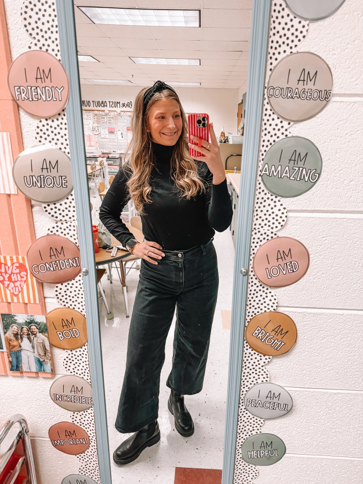 Tuesday teacher fit 🩷

#LTKootd #LTKmorningroutine