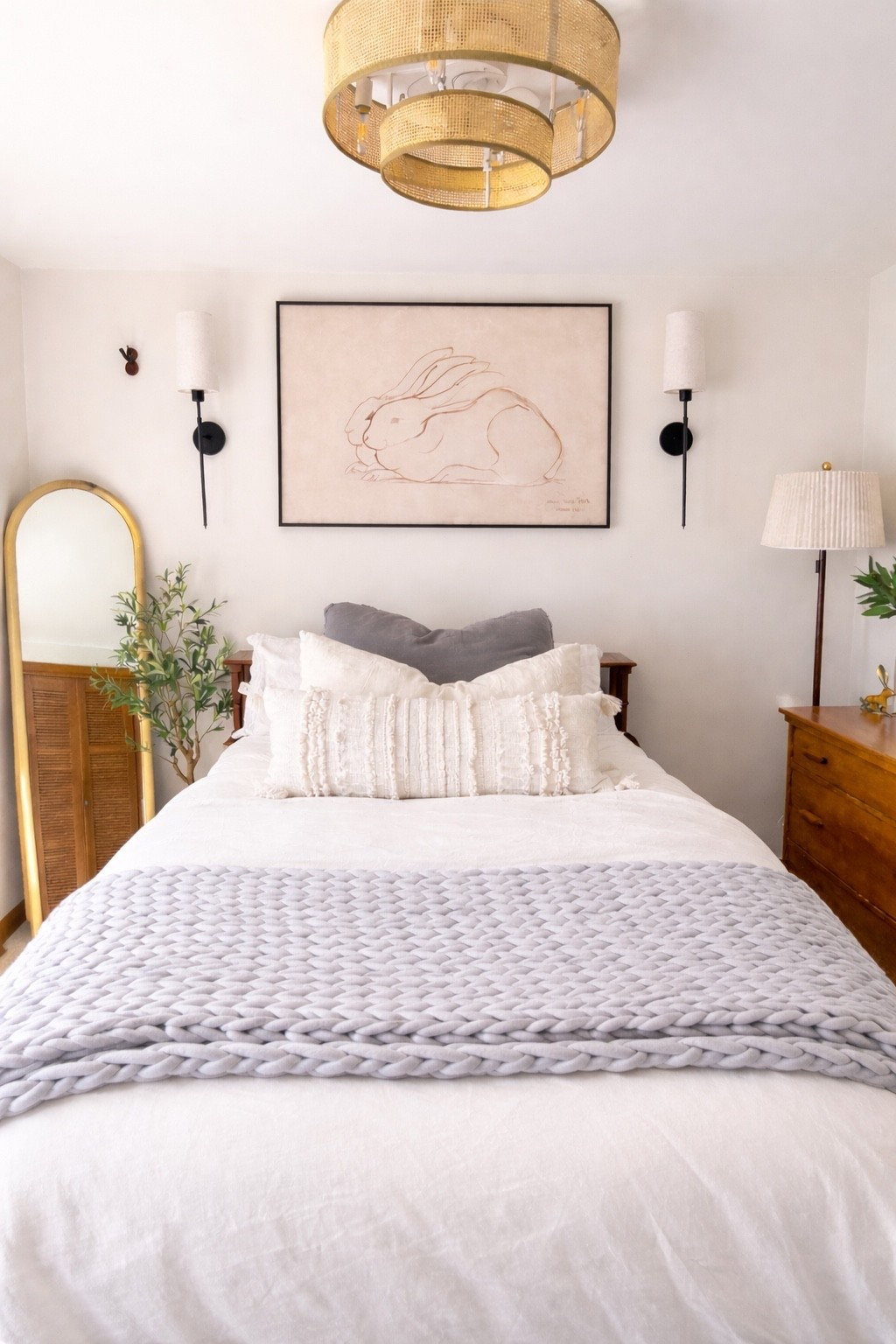 Guest bedroom 🖤 #quince #amazonhome @Quince

#LTKSaleAlert #LTKHome #LTKdayinmylife