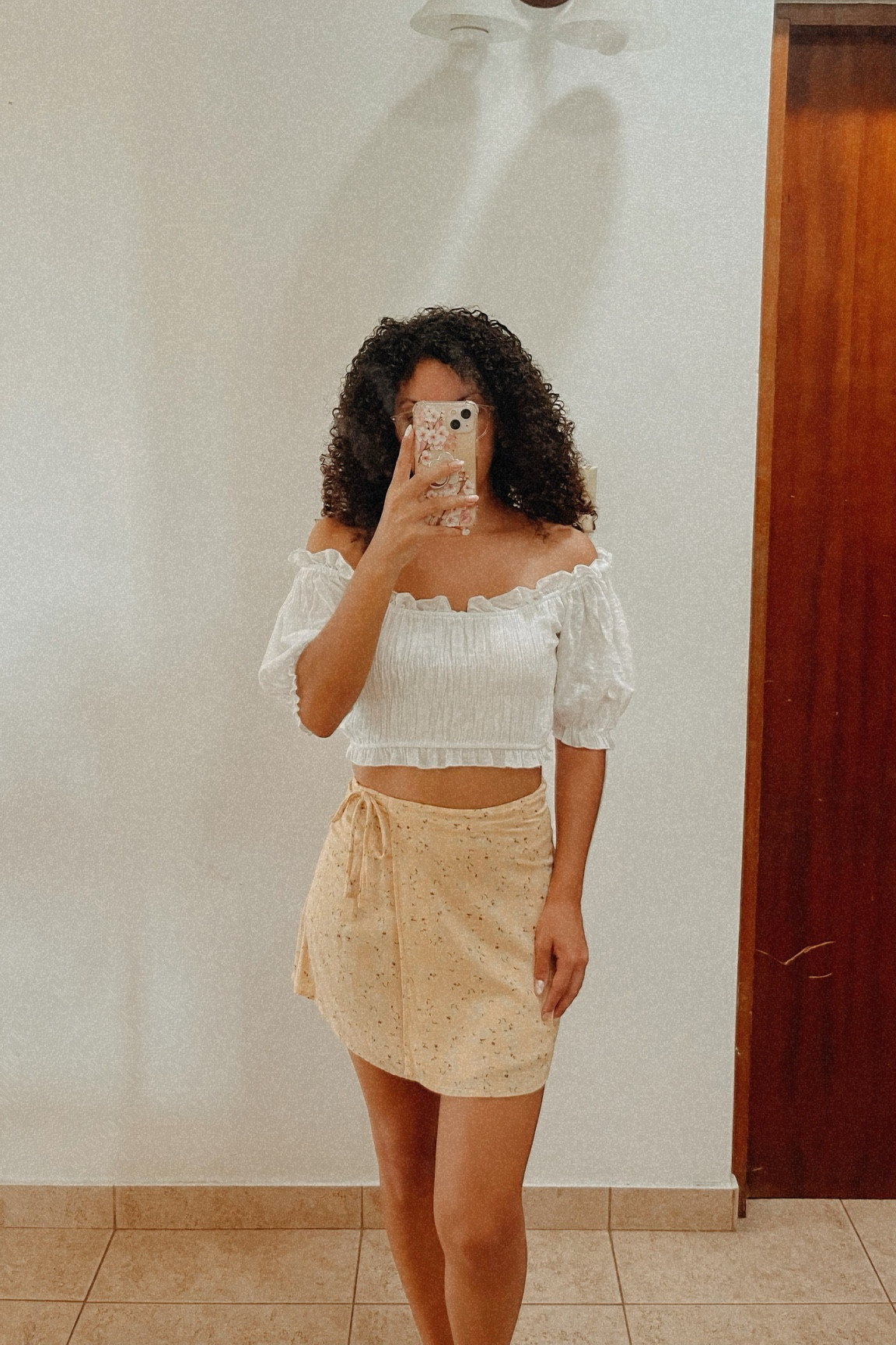 Women's Off Shoulder Ruffle Trim Ruched Short Sleeve Blouse Crop Top

#LTKFindsUnder50 #LTKSeasonal