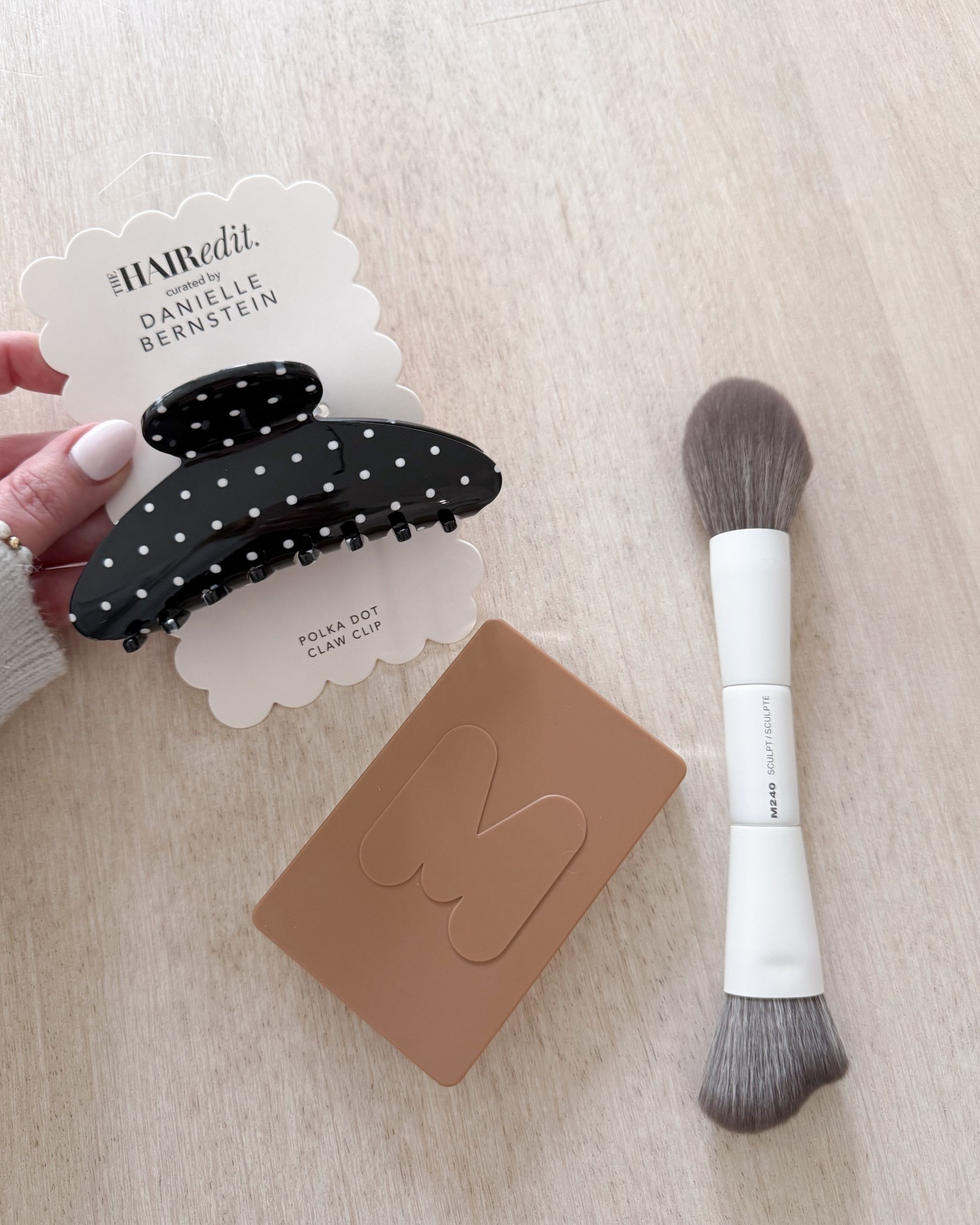 A few things I picked up at ulta today 🤍 So excited to try this new cream/powder bronzer duo with the dual ended brush! 

Polka dot claw clip, Morphe makeup brushes, the hair edit, beauty haul, new arrivals, fancythingsblog 

#LTKBeauty #LTKmorningroutine #LTKgrwm